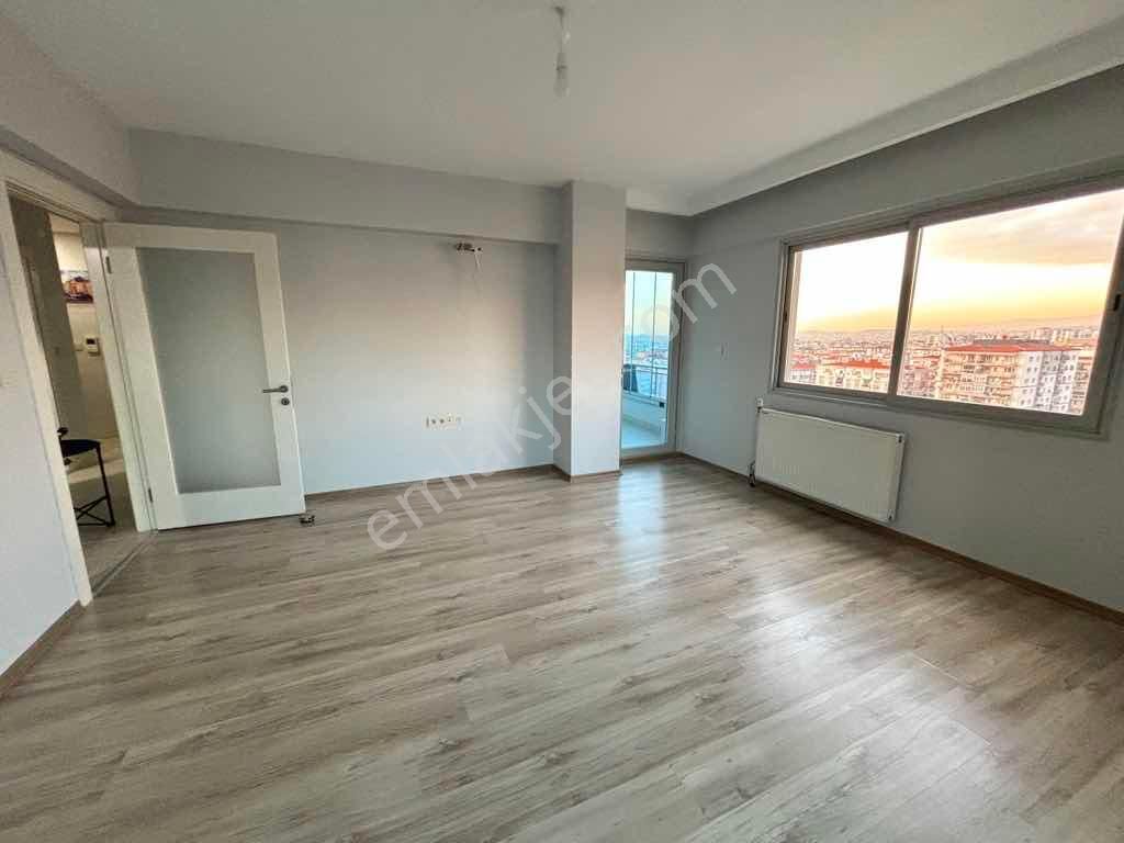 Re/max Target’tan Satılık Merkezi Lokasyonda Lüks 3+1 Daire - Görsel 3