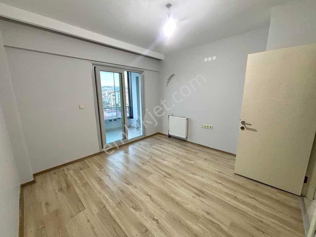 Re/max Target’tan Satılık Merkezi Lokasyonda Lüks 3+1 Daire - Görsel 14