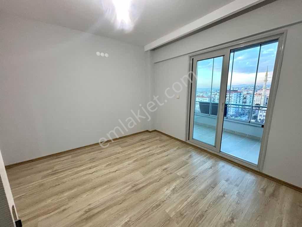 Re/max Target’tan Satılık Merkezi Lokasyonda Lüks 3+1 Daire - Görsel 12