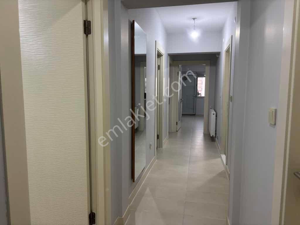 Re/max Target’tan Satılık Merkezi Lokasyonda Lüks 3+1 Daire - Görsel 11