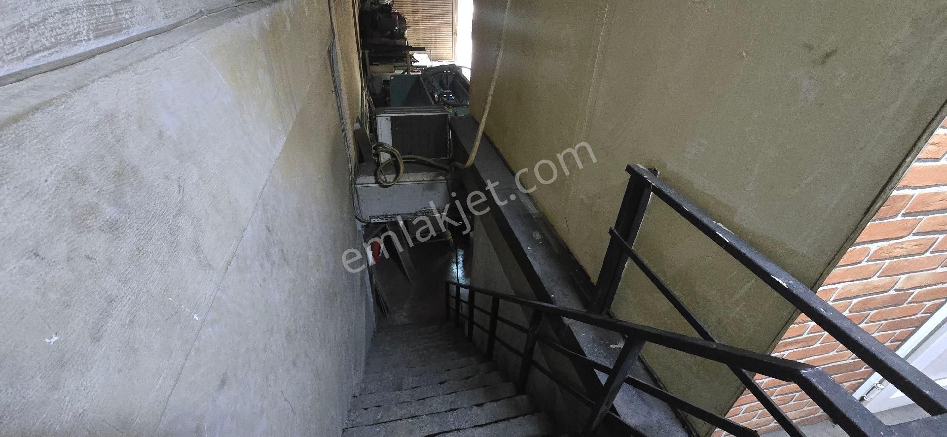 Kısık Sanayi Sitesinde 360m2 Ofisli Yüksek Tavan Kepenkli Atölye - Görsel 5