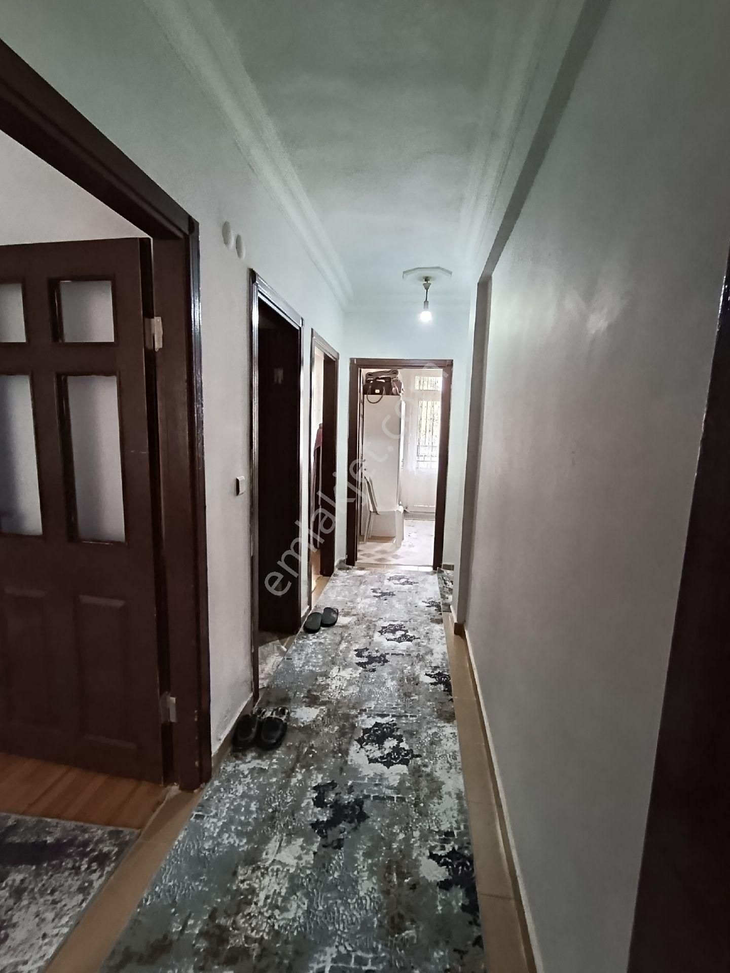 Nur Emlaktan Satılık Yüksek Giriş