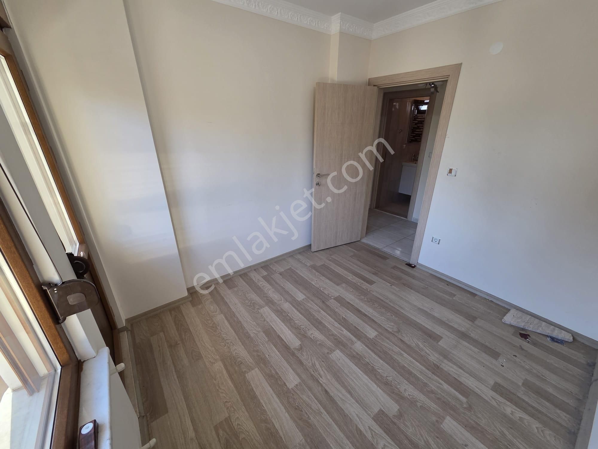 Altınoluk Köy Yolu Üzeri 3+1ayrı Mutfak 25 M2 Müştemilatlı Daire - Görsel 16