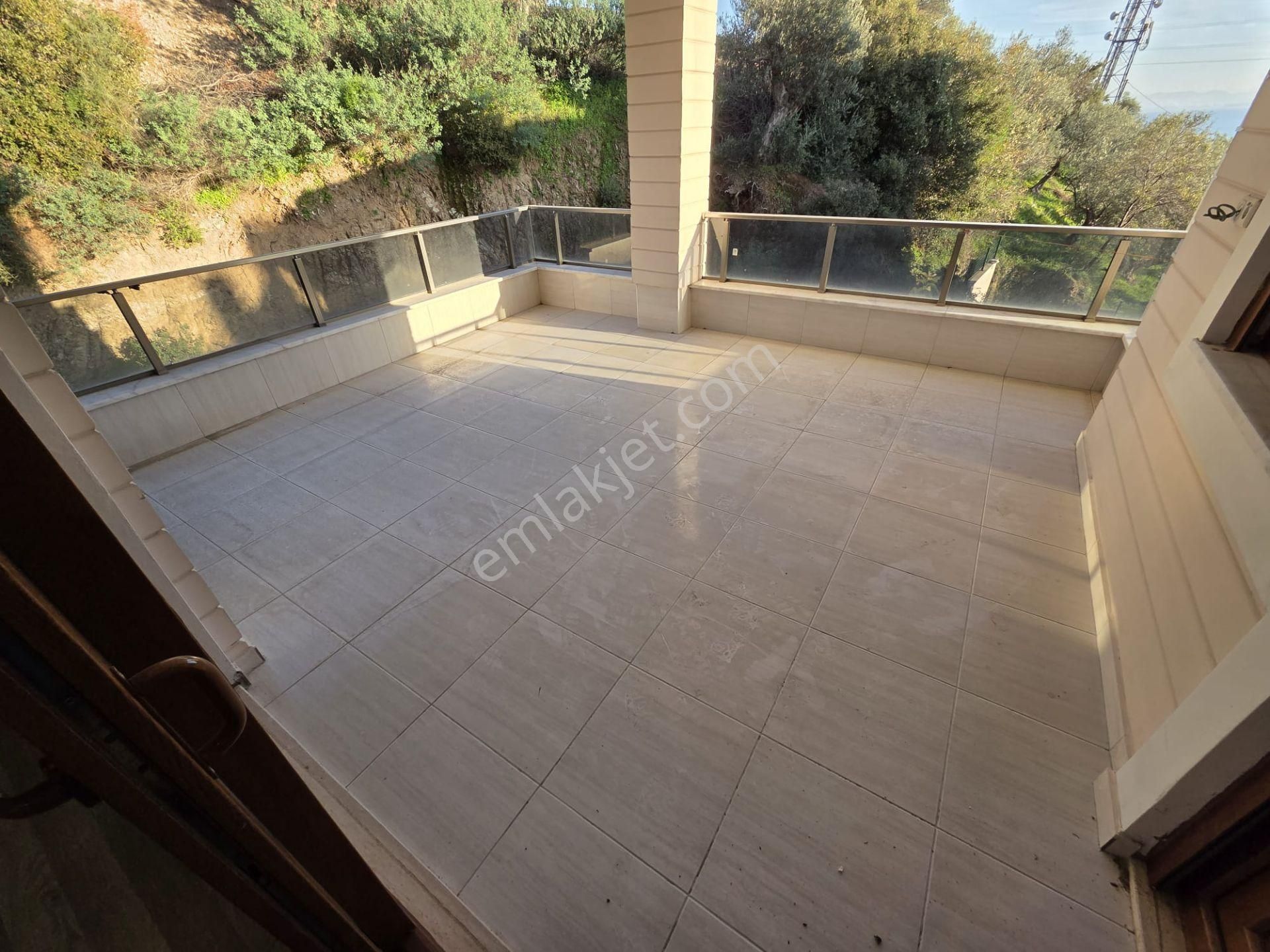Altınoluk Köy Yolu Üzeri 3+1ayrı Mutfak 25 M2 Müştemilatlı Daire - Görsel 10
