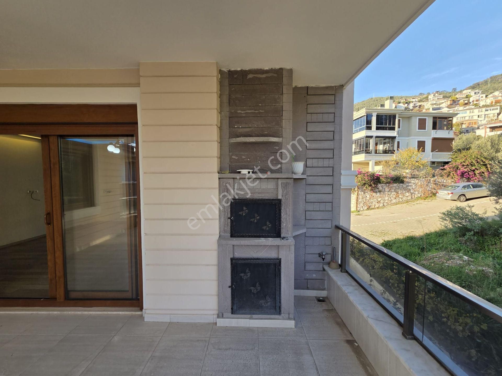 Altınoluk Köy Yolu Üzeri 3+1ayrı Mutfak 25 M2 Müştemilatlı Daire - Görsel 6