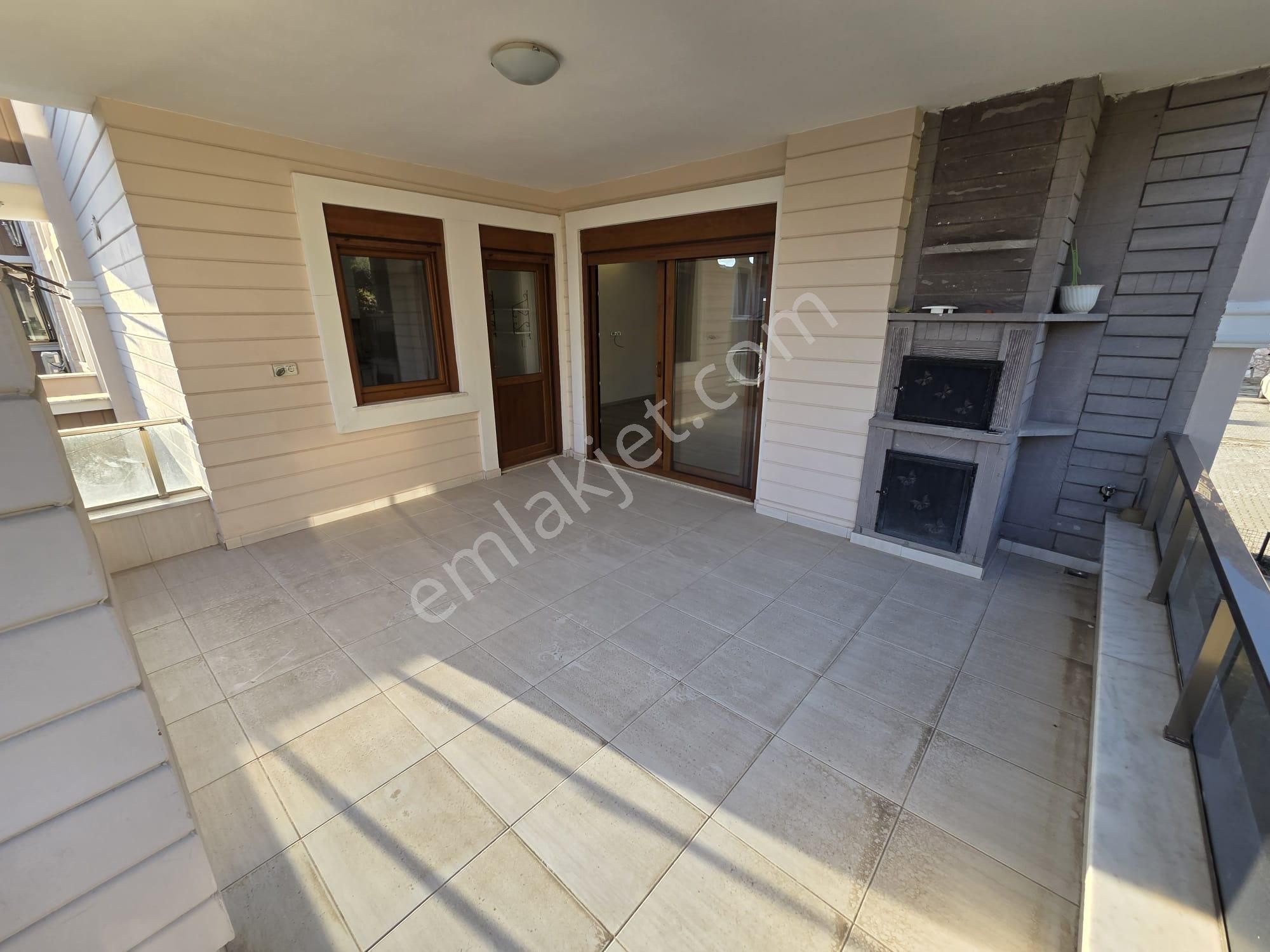 Altınoluk Köy Yolu Üzeri 3+1ayrı Mutfak 25 M2 Müştemilatlı Daire - Görsel 8