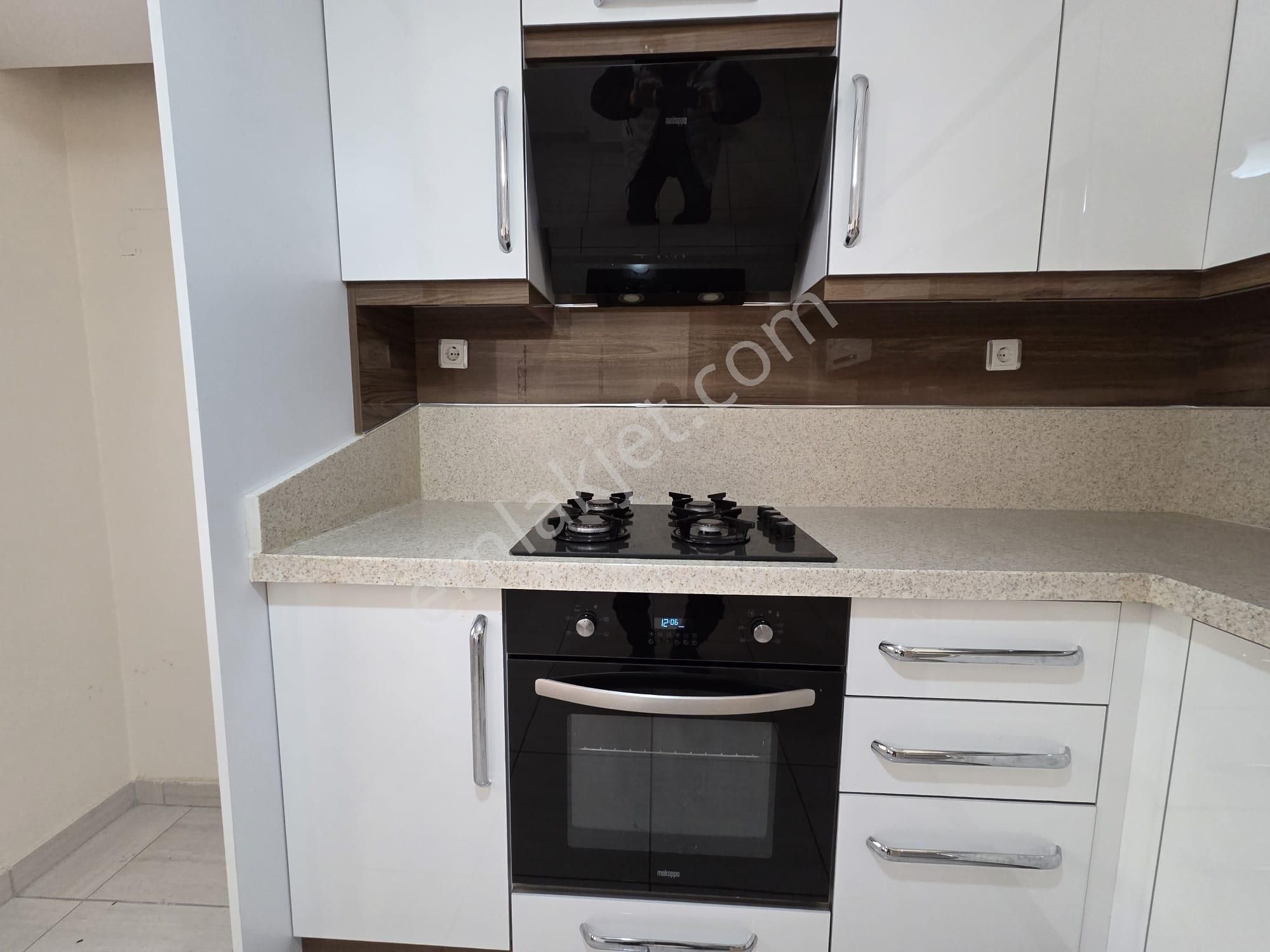 Altınoluk Köy Yolu Üzeri 3+1ayrı Mutfak 25 M2 Müştemilatlı Daire - Görsel 7