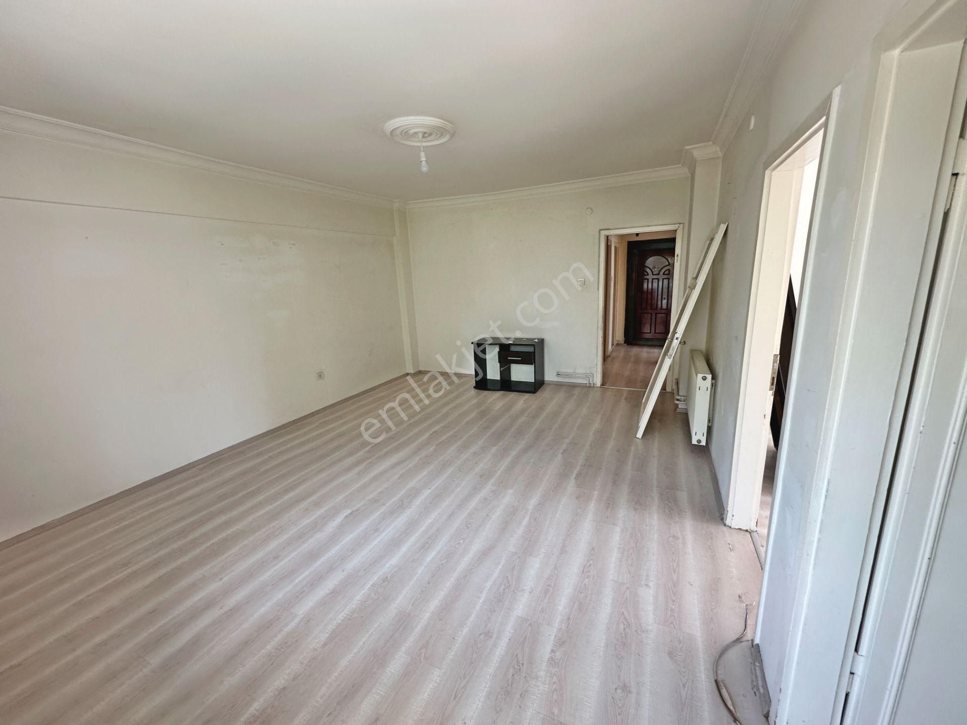 Tuzluçayır Mahallesinde Göbek Yakını Katta Full Yapılı 3+1 Kiralık Daire - Görsel 9