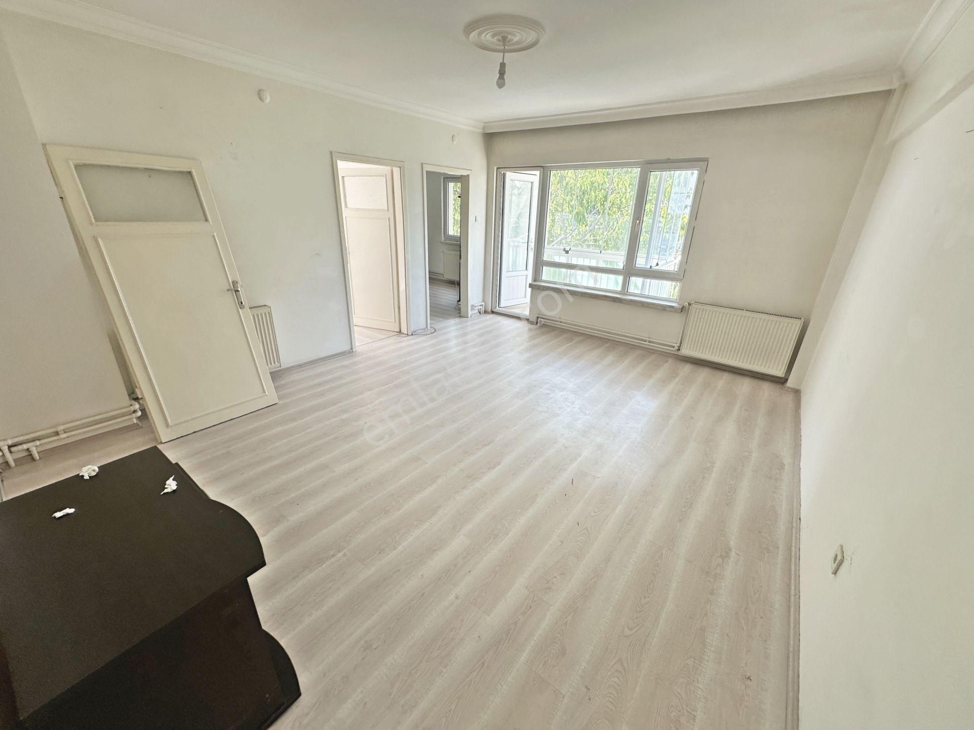 Tuzluçayır Mahallesinde Göbek Yakını Katta Full Yapılı 3+1 Kiralık Daire - Görsel 10