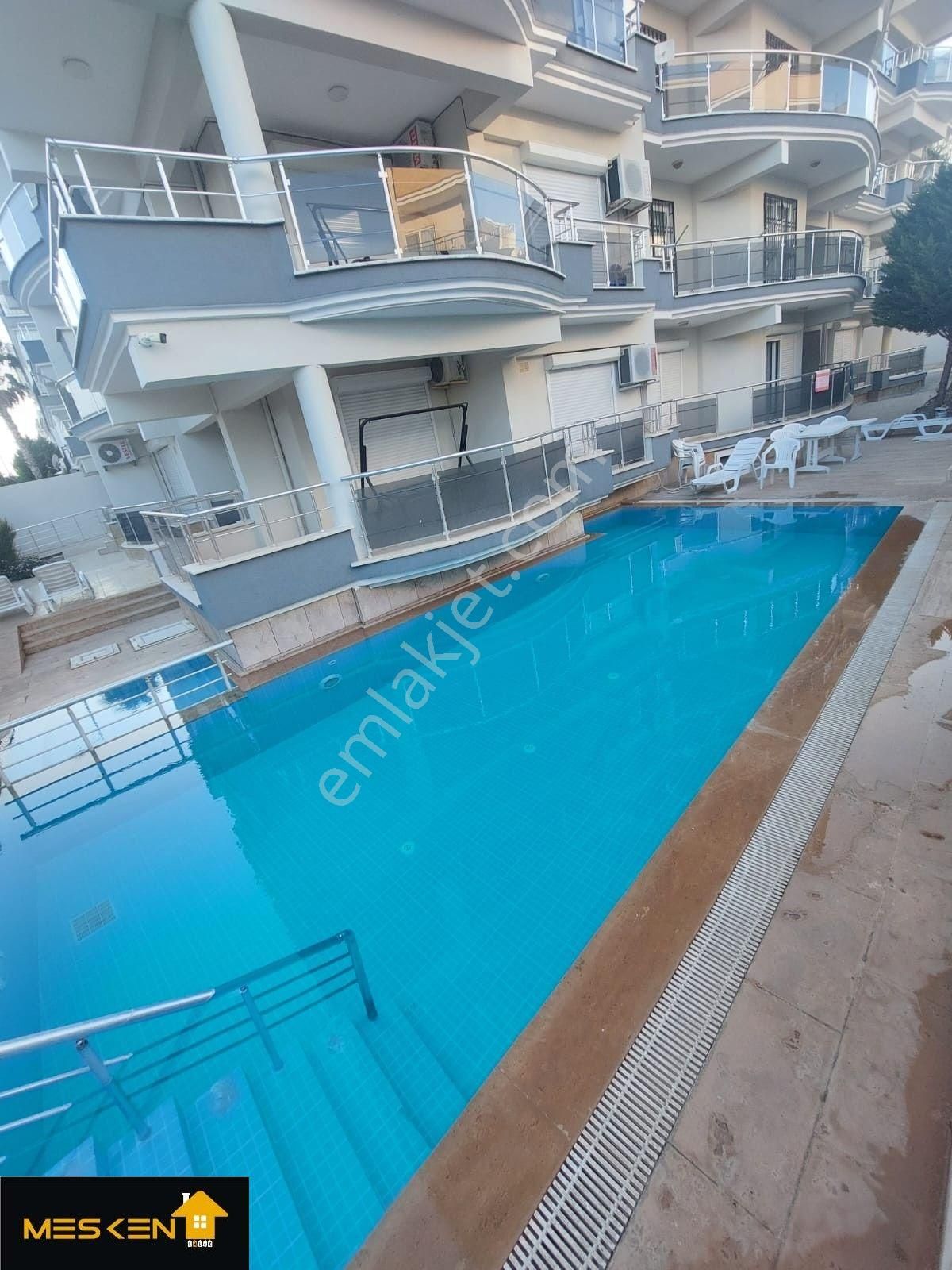 Didim Altınkum Plajına 700 Metre, Havuzlu 2+1 Daire