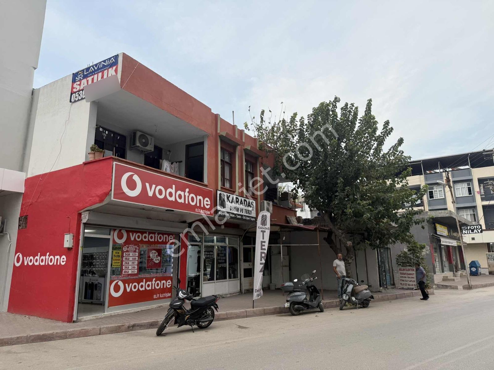 Lavinia Gürselpaş'da Cad.üzeri 280mt2 Müstakil Ev,işyeri Satılık - Görsel 2