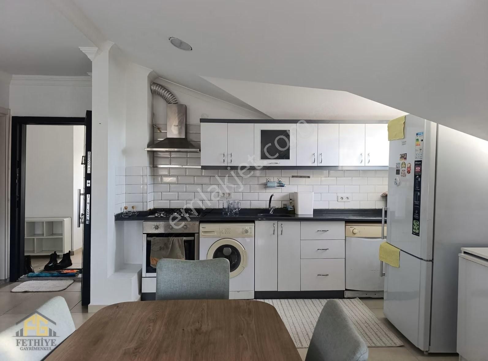 Fethiye Gayrimenkul'den Kordona 900 Mt Manzaralı Eşyalı 1+1 - Görsel 7