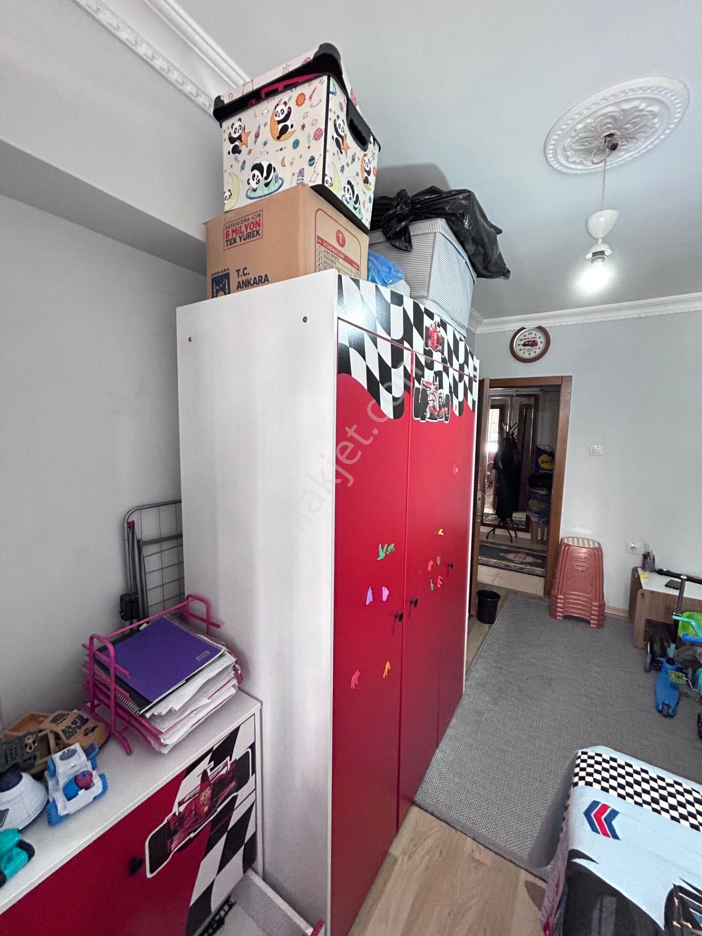 Lider Emlak'tan Güneşevlerde Kilerli 3+1 Satılık Daire - Görsel 16