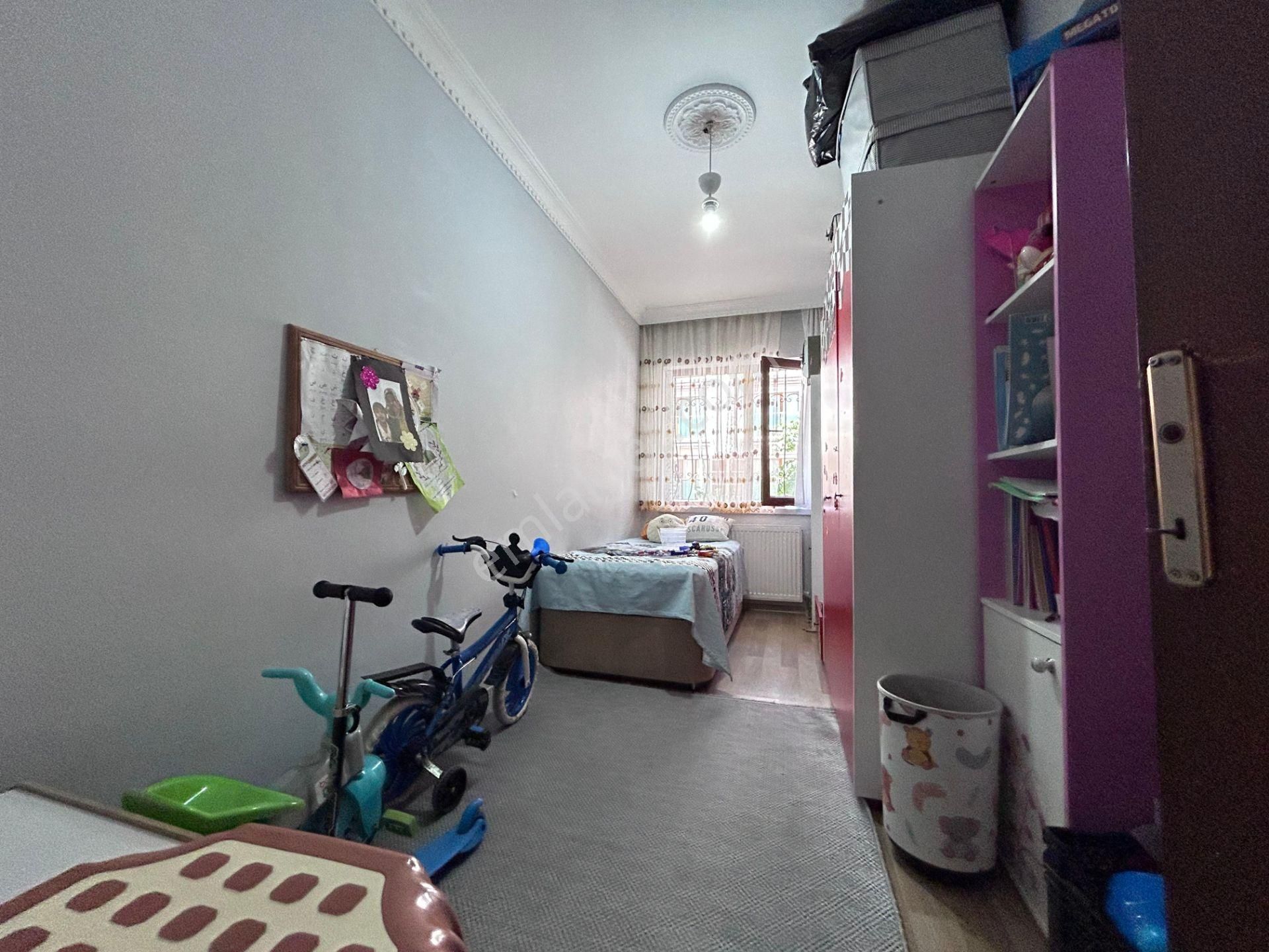 Lider Emlak'tan Güneşevlerde Kilerli 3+1 Satılık Daire - Görsel 15