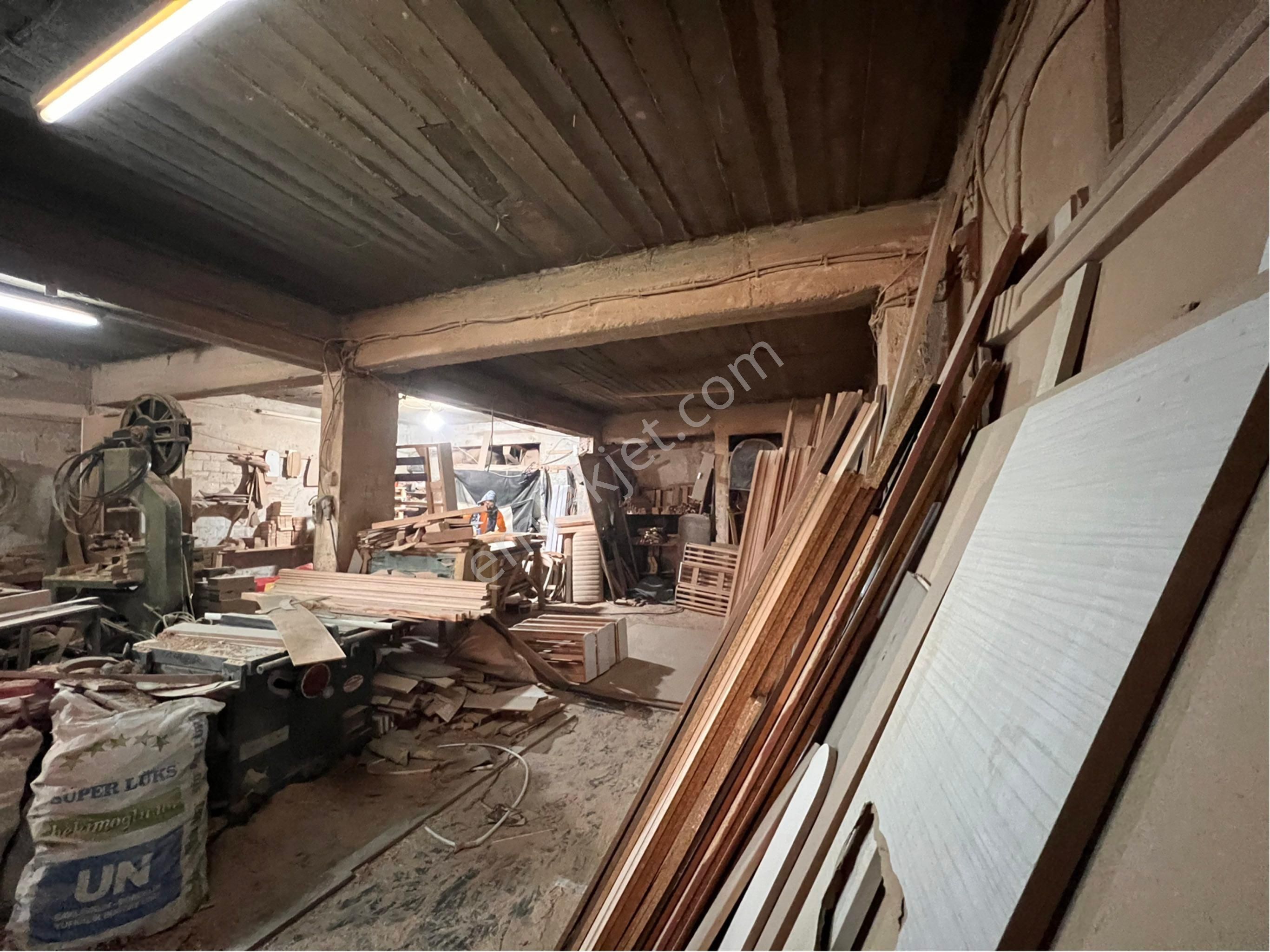 Karabağlar Mobiyacılar Sitesinde Satılık Komple 3 Katlı İşyeri - Görsel 10