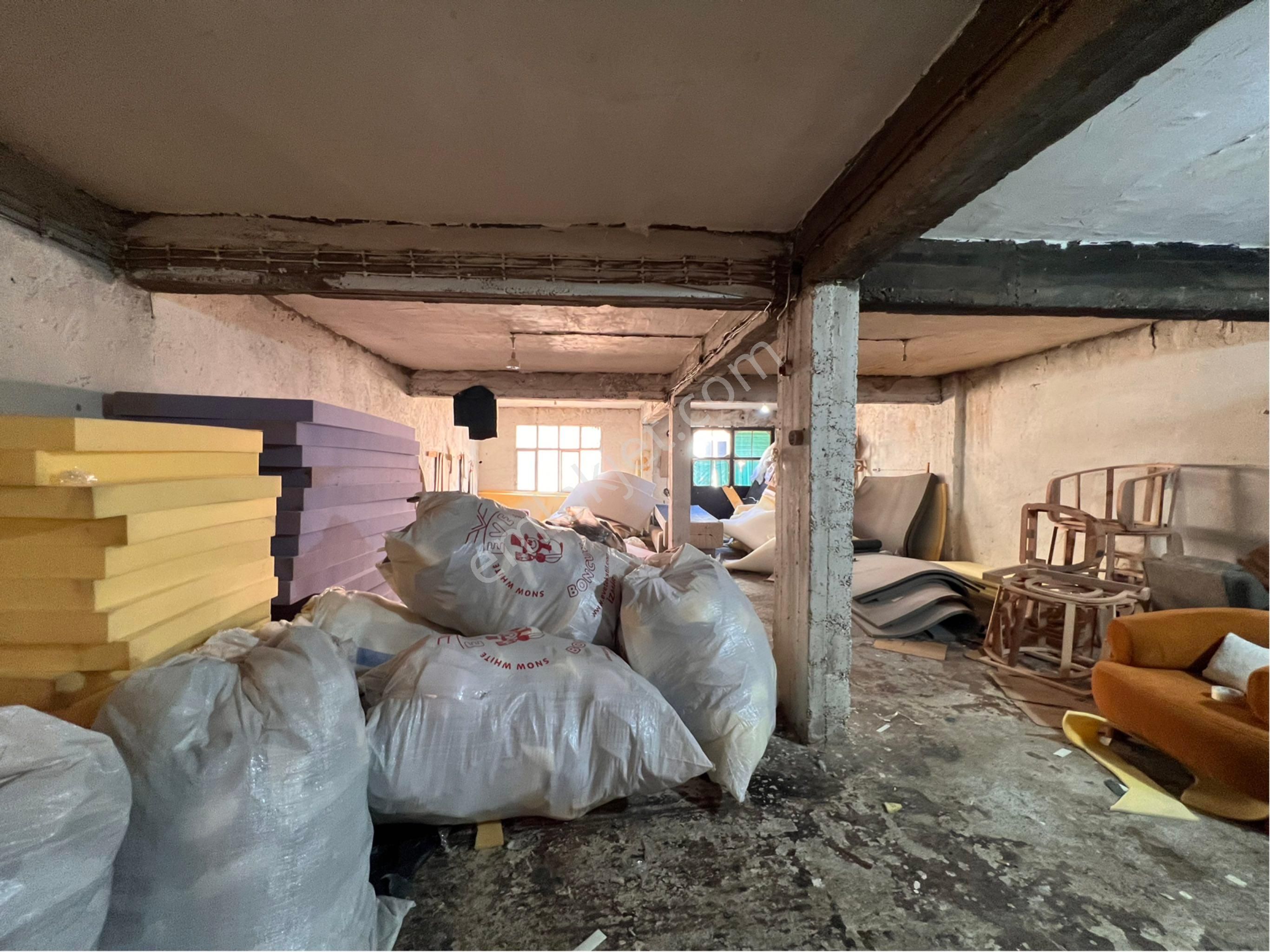 Karabağlar Mobiyacılar Sitesinde Satılık Komple 3 Katlı İşyeri - Görsel 20