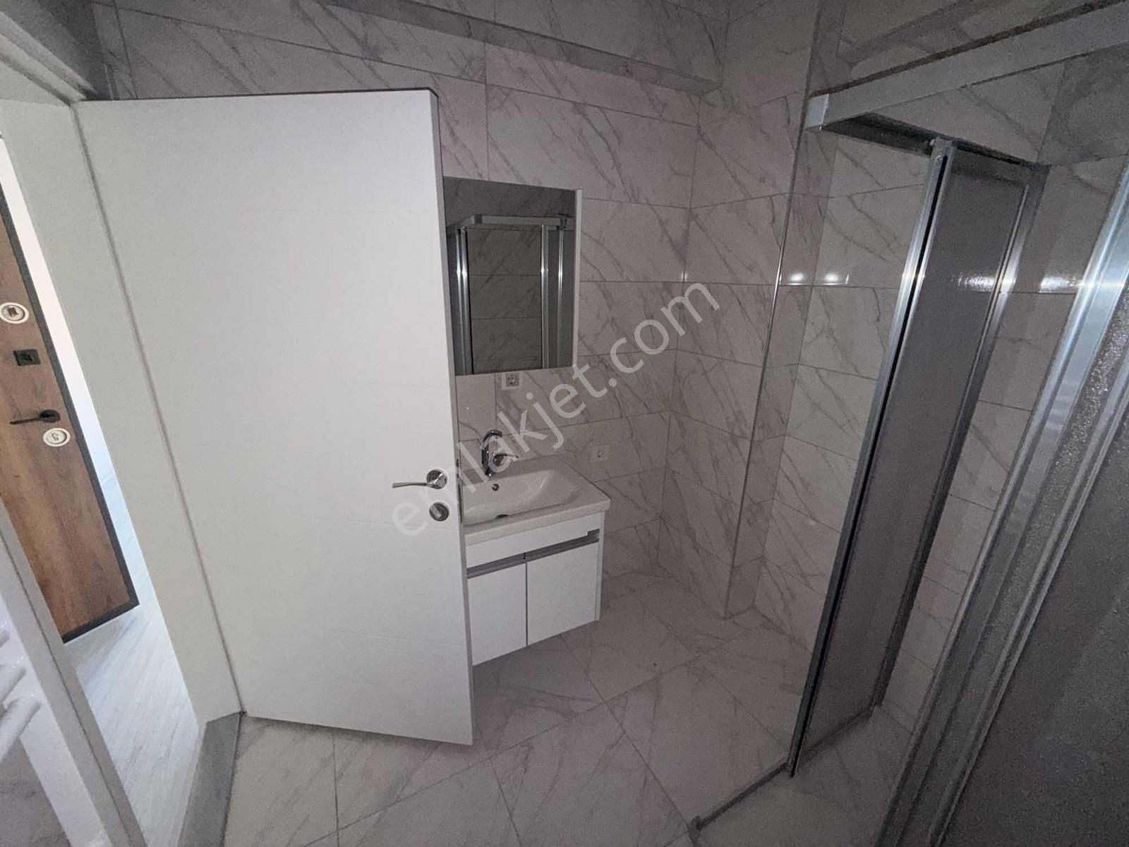 Balnovadan Fırsat 1+1 Satılık Daire - Görsel 10