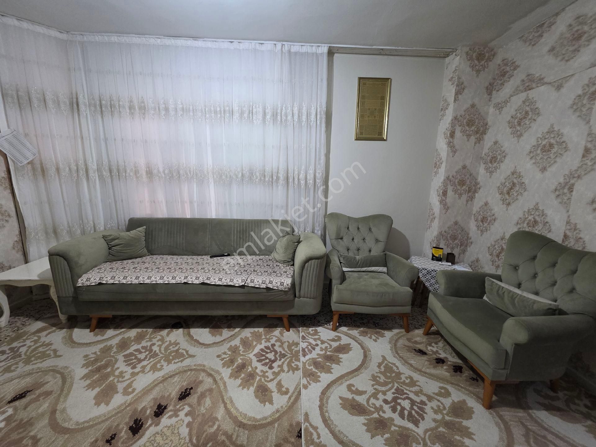 Emin Ağa Caddesi Üzerinde En Yoğun Güzergahta Komple Bina Satılık5 Daire + 3 Dükkân - Görsel 7