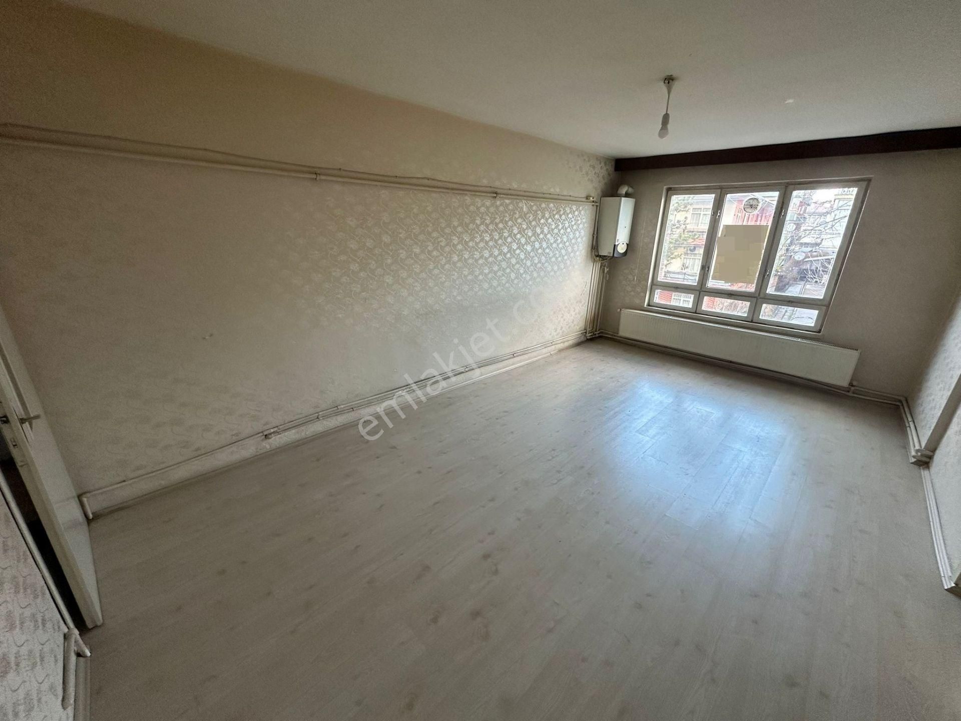 Sanatoryum Caddesi Paraleli 3+1 Orta Kat Ön Cephe Emsalsiz Daire - Görsel 3