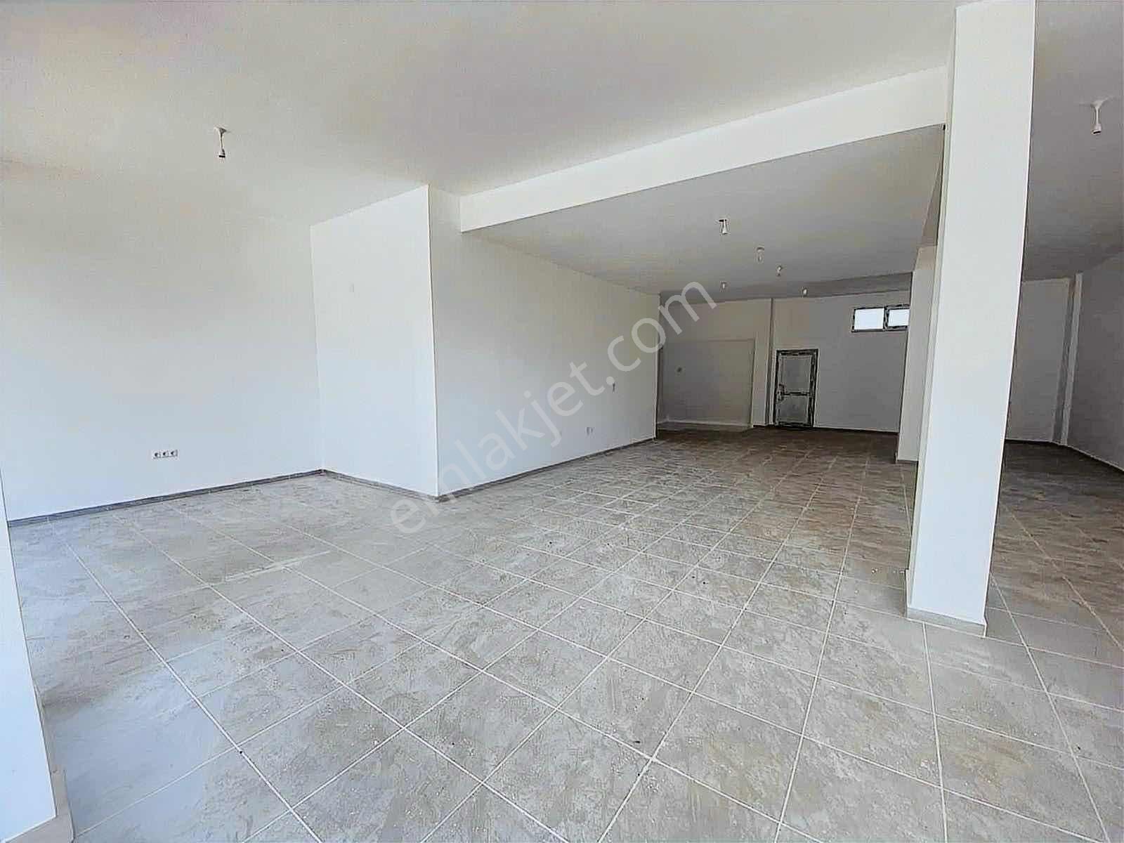 Tekkeköy Kurtuluş Mah 230 M2 Depolu Dükkan - Görsel 8