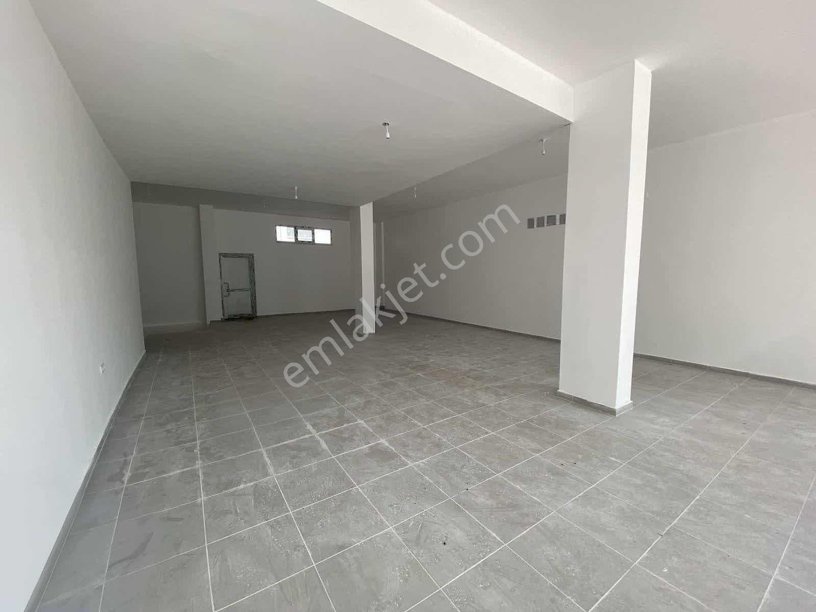 Tekkeköy Kurtuluş Mah 230 M2 Depolu Dükkan - Görsel 6