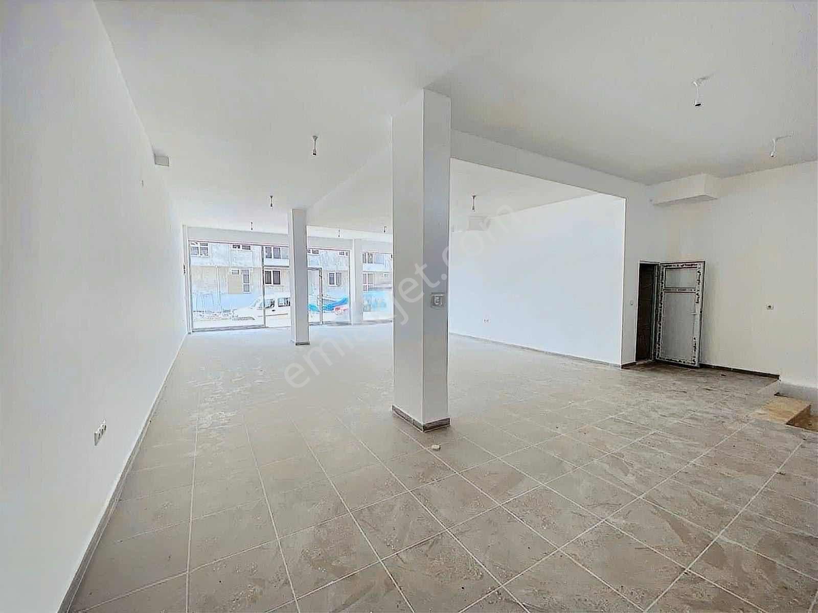 Tekkeköy Kurtuluş Mah 230 M2 Depolu Dükkan - Görsel 7