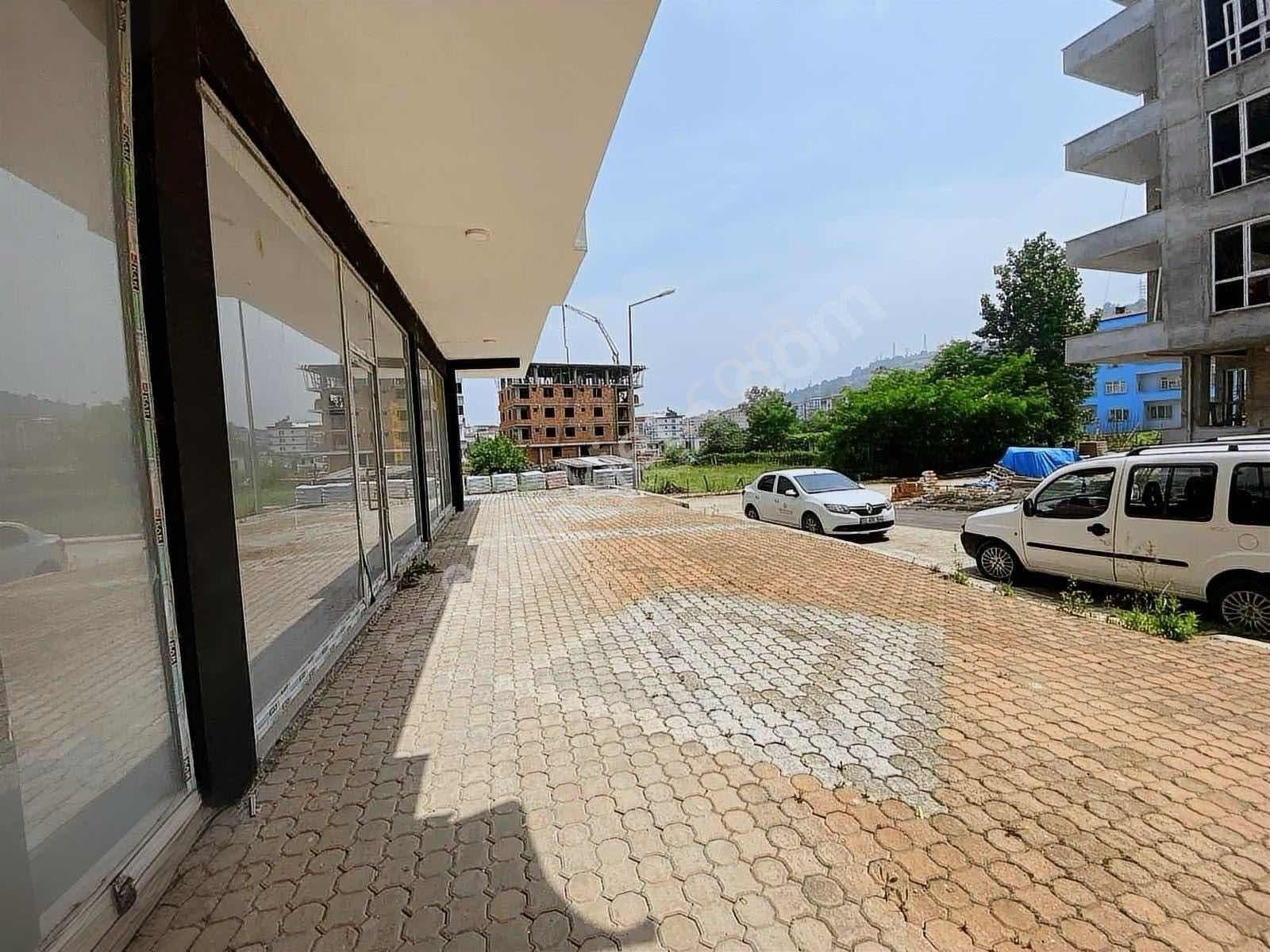 Tekkeköy Kurtuluş Mah 230 M2 Depolu Dükkan - Görsel 4