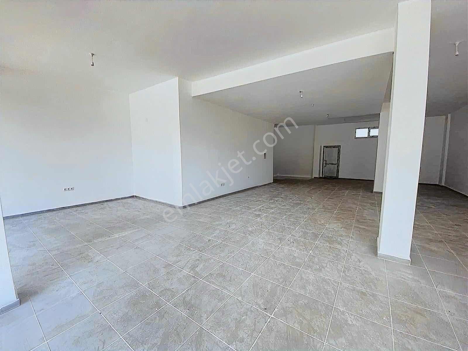 Tekkeköy Kurtuluş Mah 230 M2 Depolu Dükkan - Görsel 5