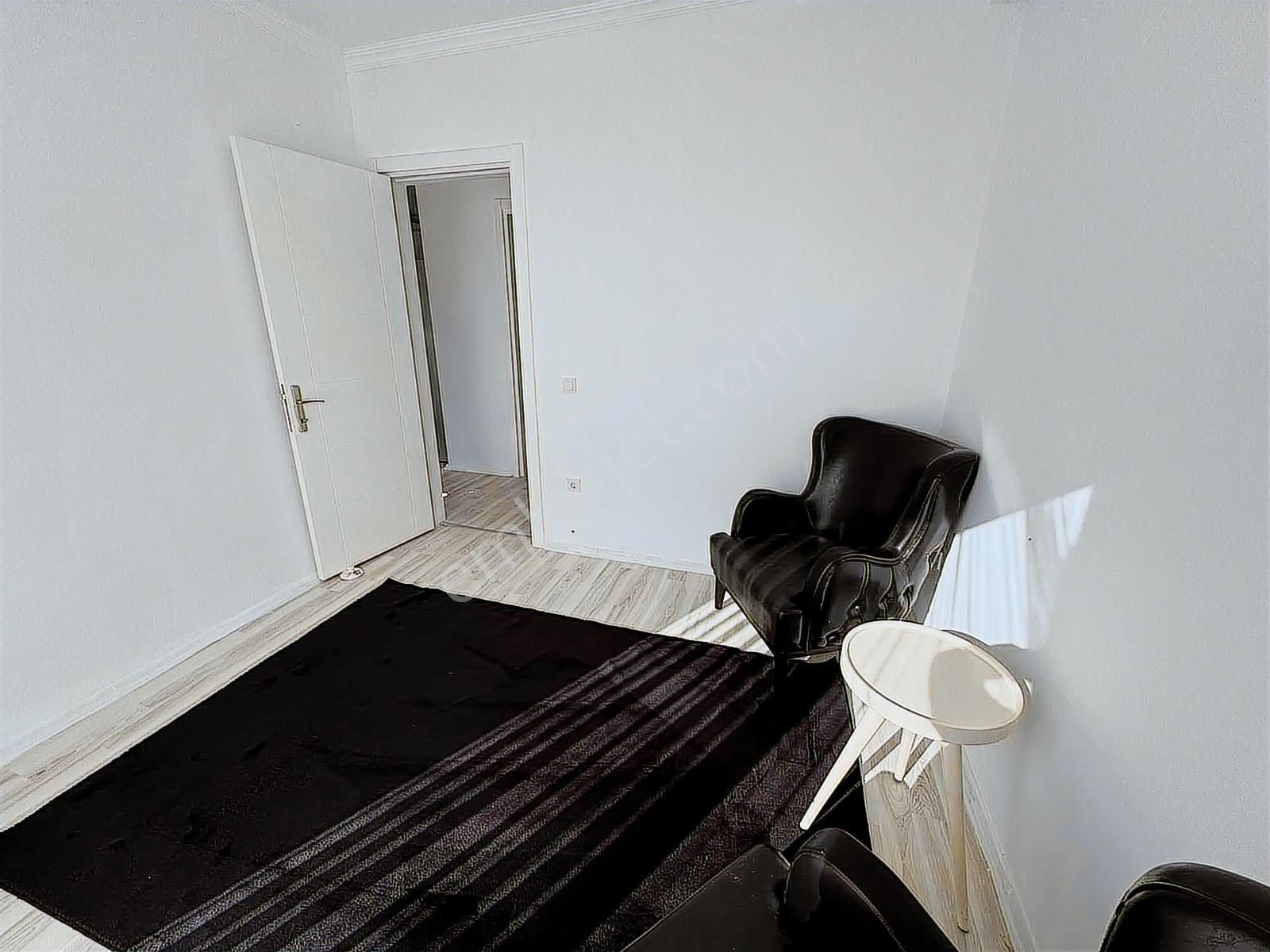 Eşyalı Bahçe Kat Havuzlu !!! - Görsel 8