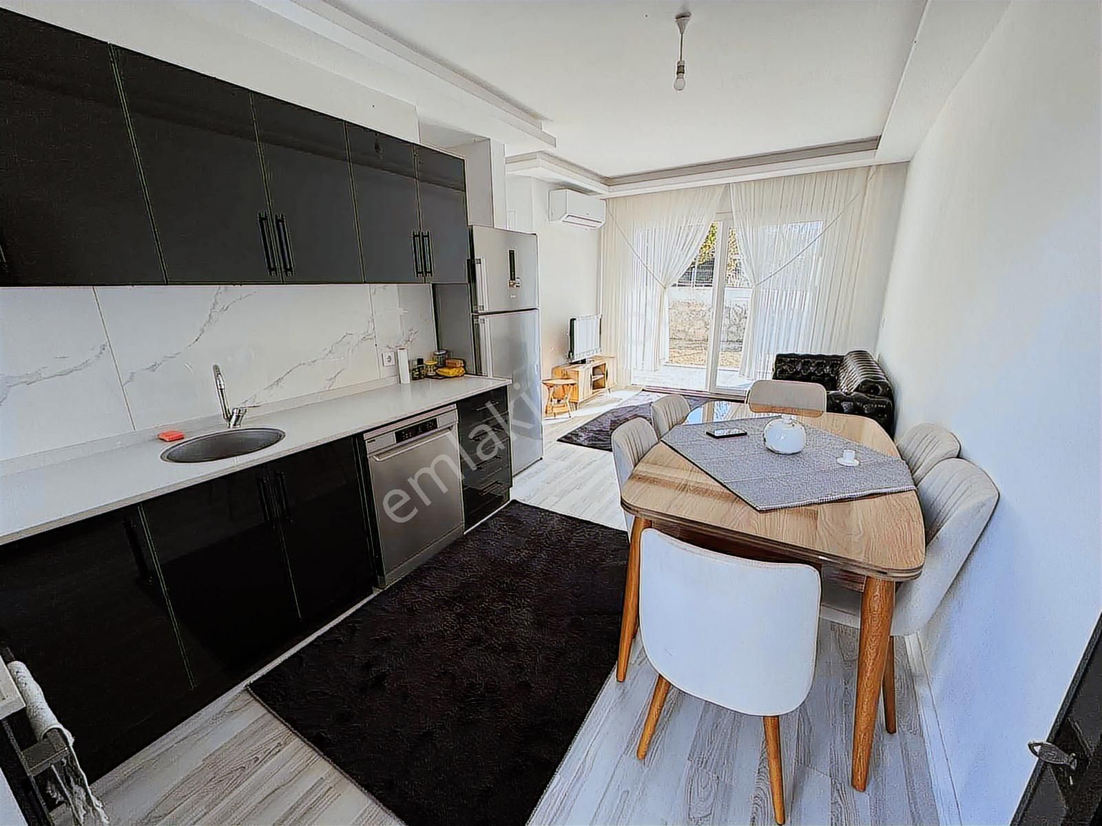 Eşyalı Bahçe Kat Havuzlu !!! - Görsel 11