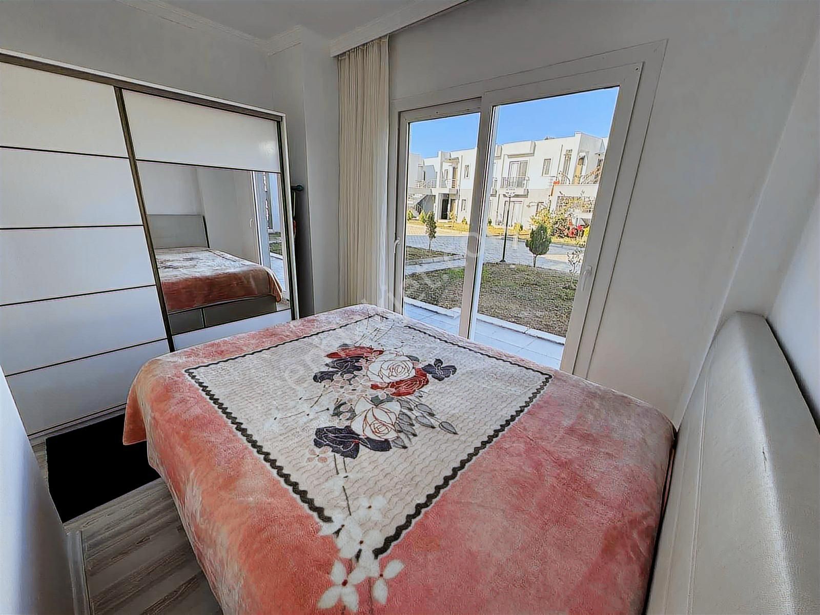 Eşyalı Bahçe Kat Havuzlu !!! - Görsel 25