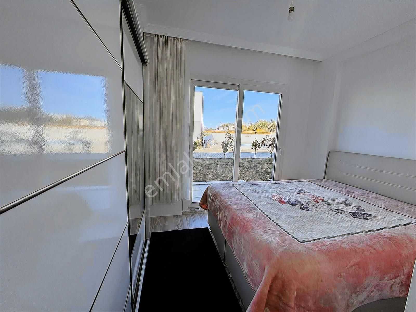 Eşyalı Bahçe Kat Havuzlu !!! - Görsel 26