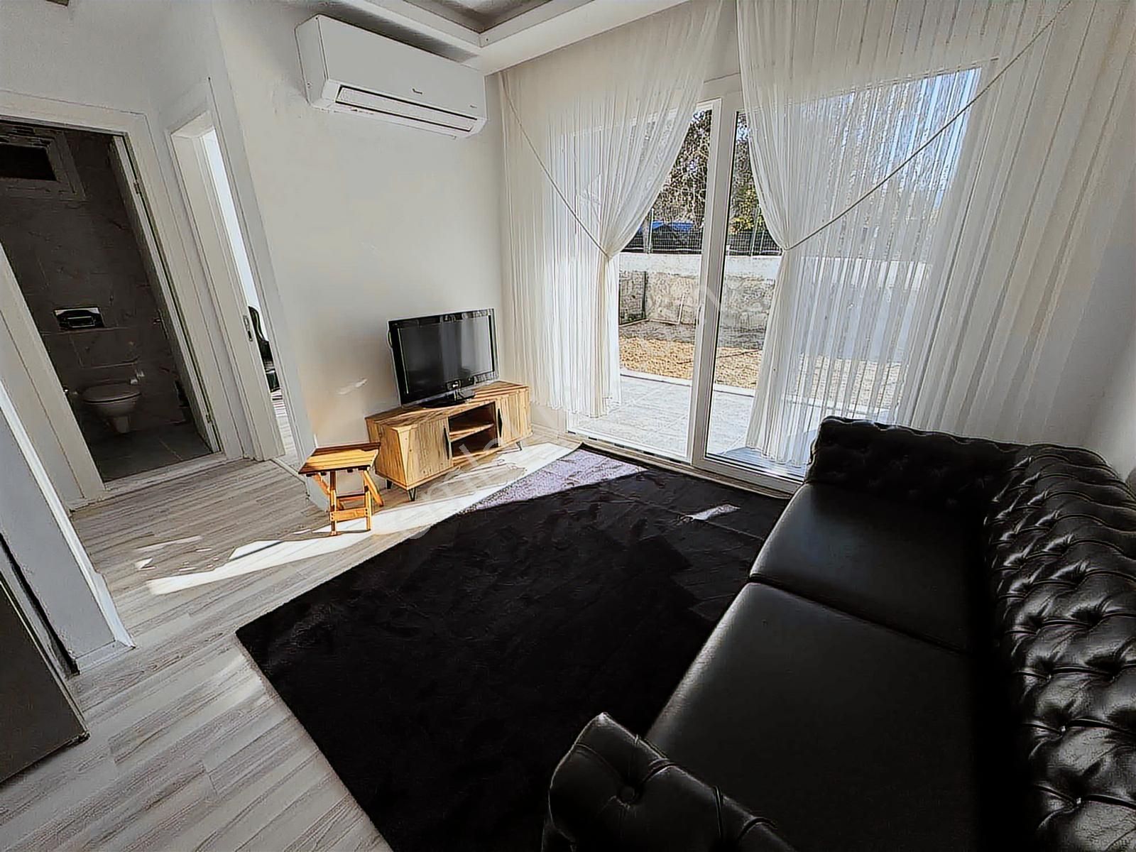 Eşyalı Bahçe Kat Havuzlu !!! - Görsel 24