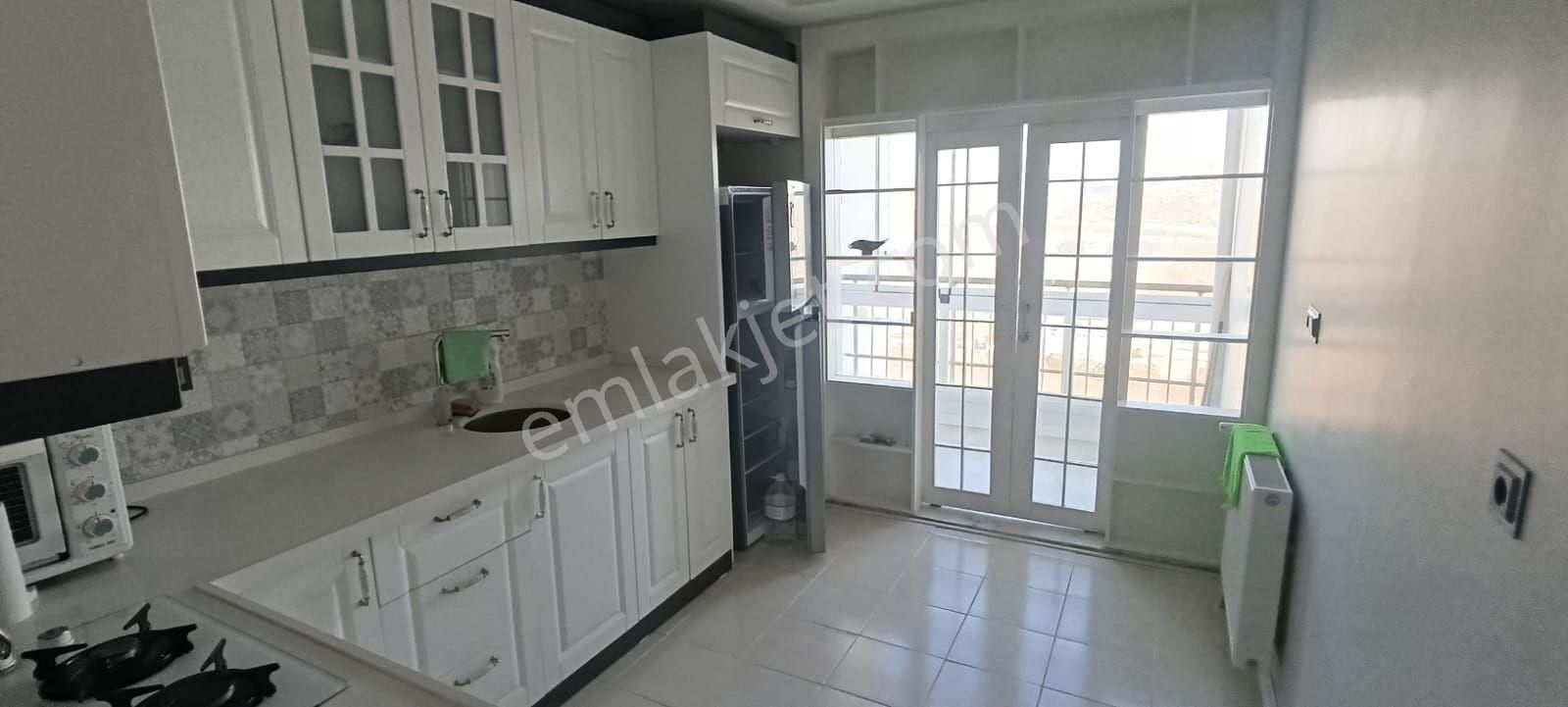 Yükseltepe Mah Kiralık 2+1 Full Yapılı Full Eşyalı 12 Kat - Görsel 6