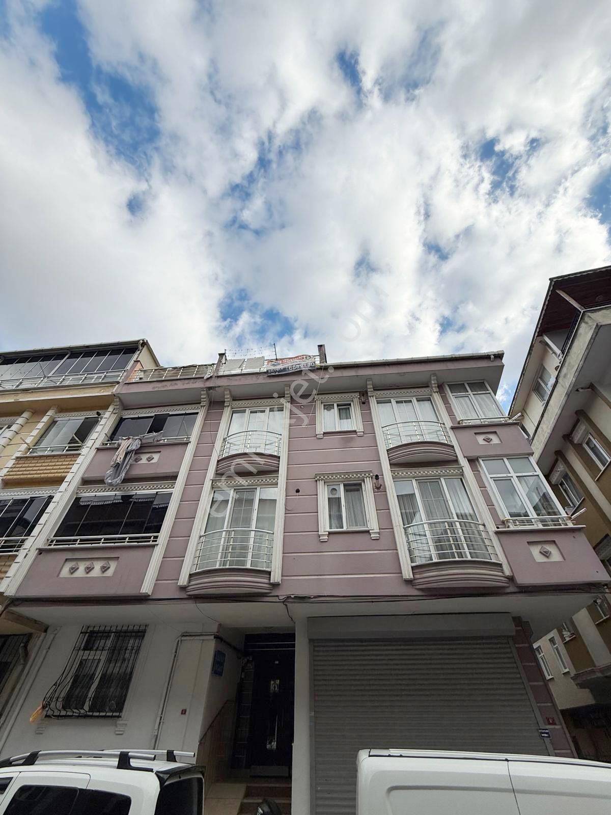 Fatih Emlaktan Kocasinan A Hastahanesi Yakını Satılık 1. Kat 2+1 80m2 Daire