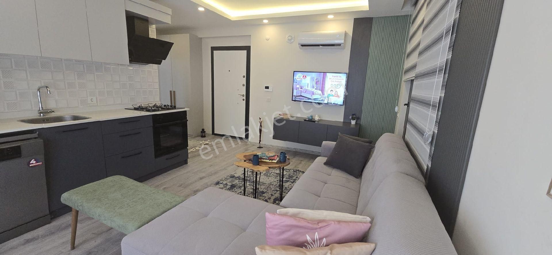 Nuray Ayhan'dan Çıplaklı Mah. Satılık Eşyalı 1+1 Daire - Görsel 21