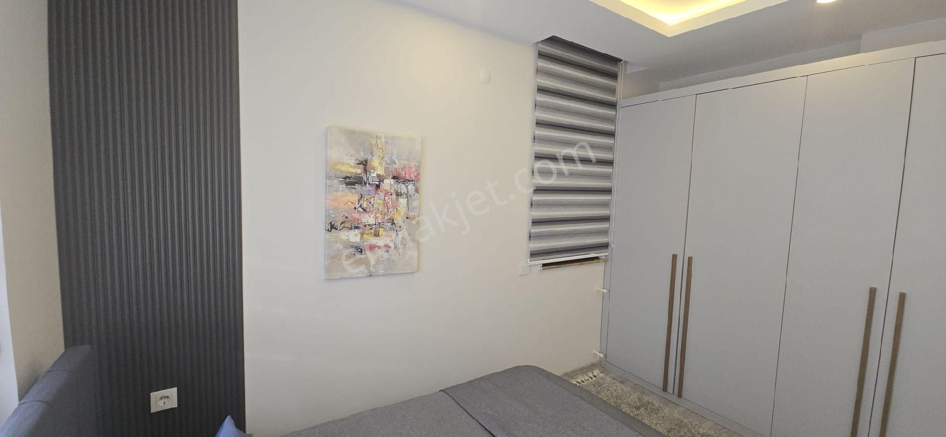 Nuray Ayhan'dan Çıplaklı Mah. Satılık Eşyalı 1+1 Daire - Görsel 17