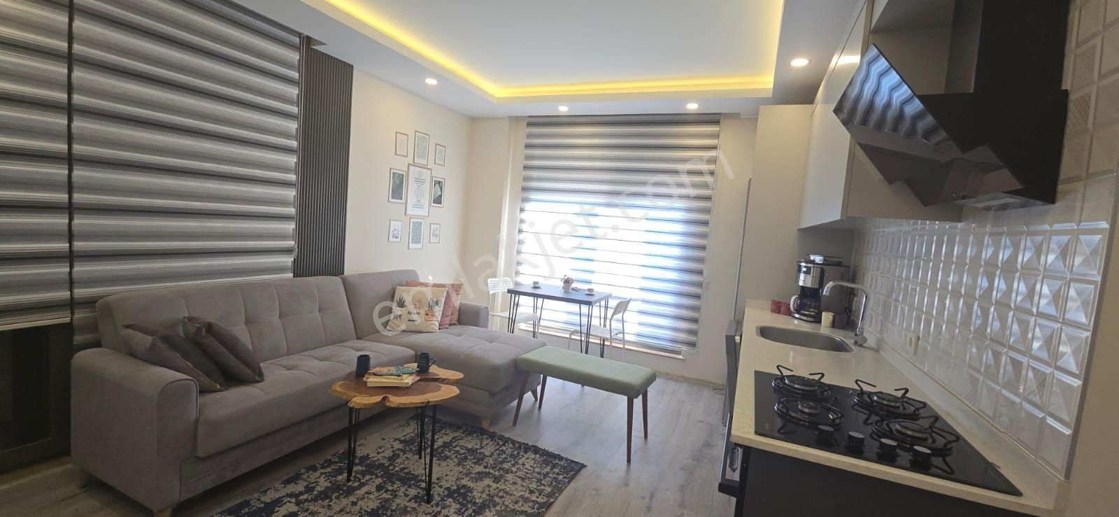 Nuray Ayhan'dan Çıplaklı Mah. Satılık Eşyalı 1+1 Daire - Görsel 26