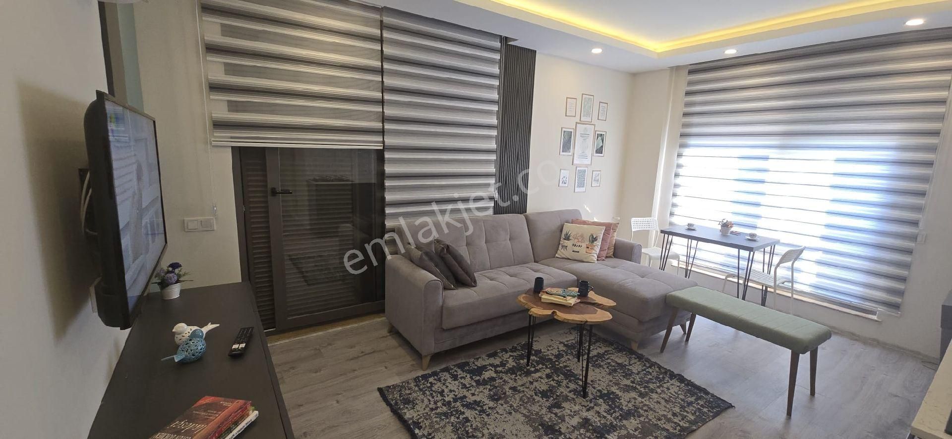 Nuray Ayhan'dan Çıplaklı Mah. Satılık Eşyalı 1+1 Daire - Görsel 3