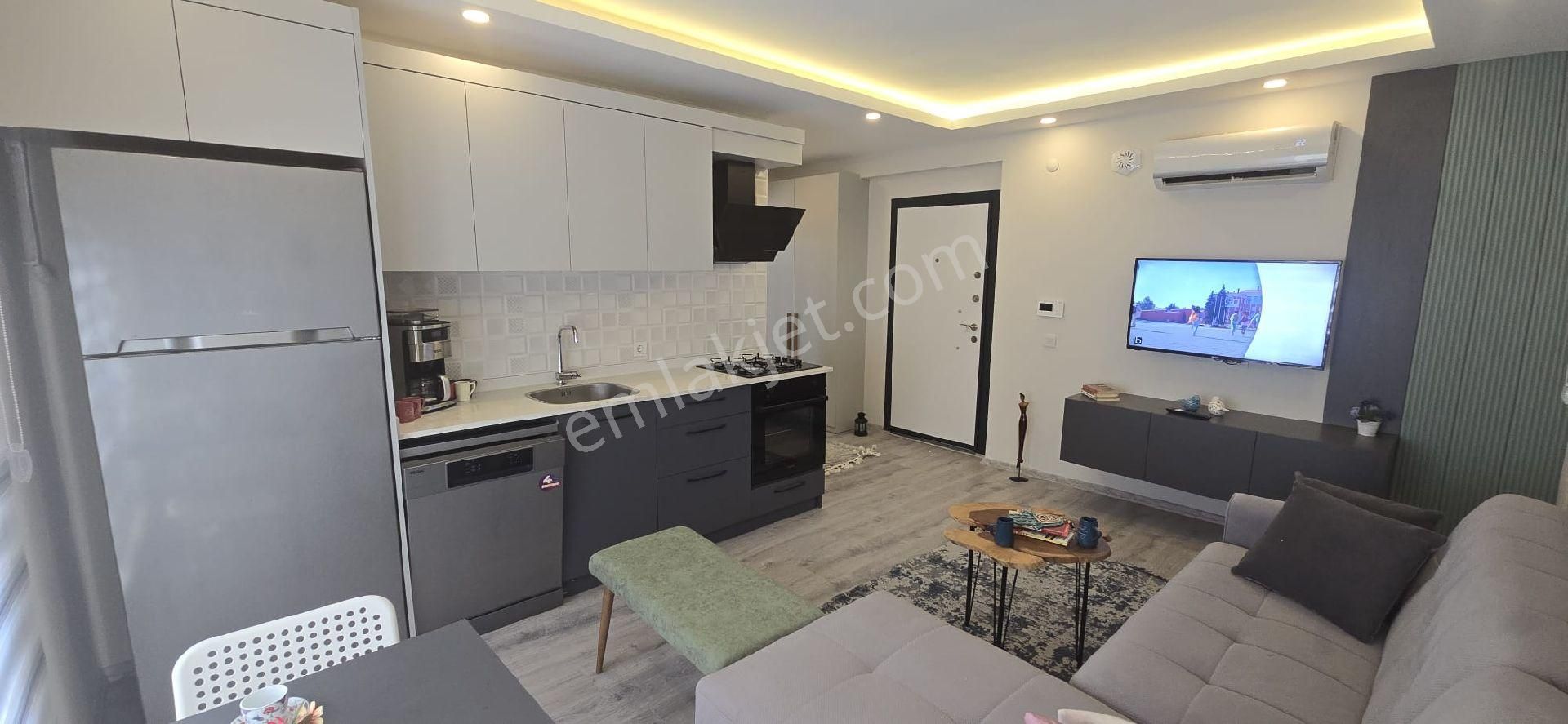 Nuray Ayhan'dan Çıplaklı Mah. Satılık Eşyalı 1+1 Daire - Görsel 20