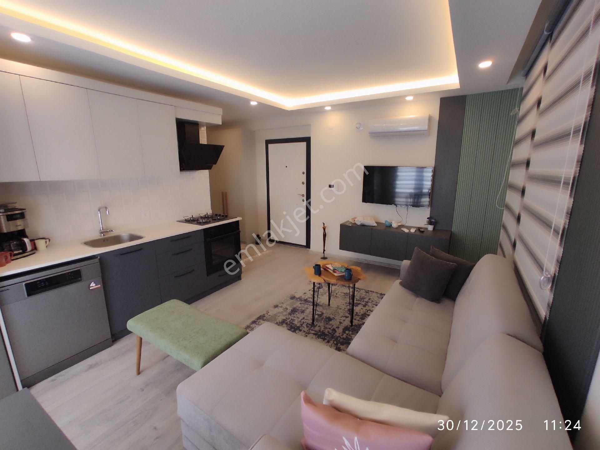 Nuray Ayhan'dan Çıplaklı Mah. Satılık Eşyalı 1+1 Daire - Görsel 2