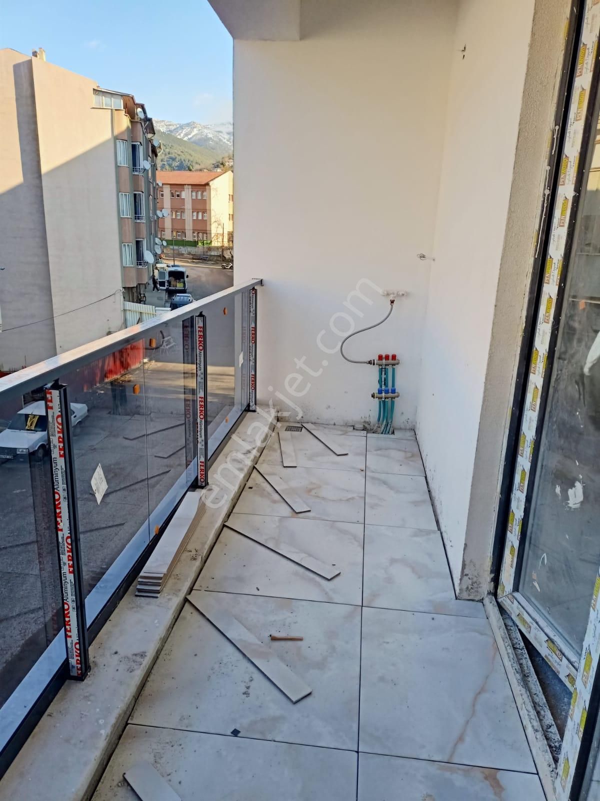 Adalet Gold Group'tan Satılık Sıfır 1+1 Daire