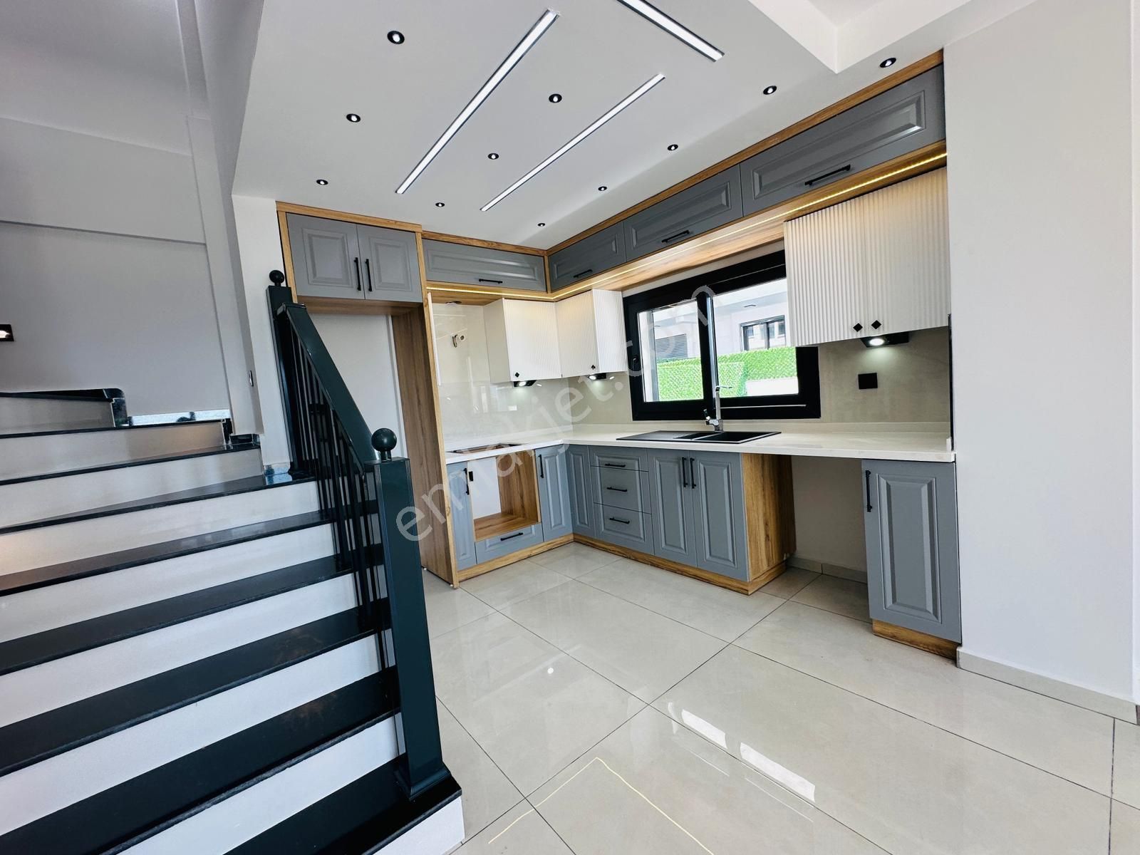 🏡 Didim Hisar Mahallesinde Müstakil Havuzlu,bahçeli Lüks 3+1 Satılık Villa - Görsel 5