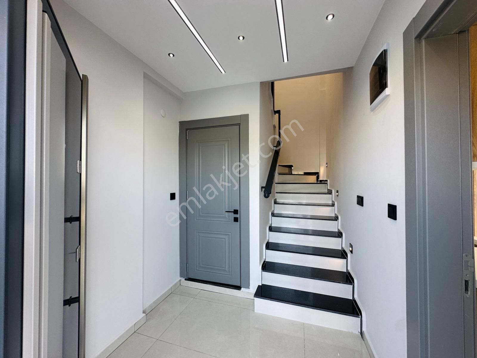 🏡 Didim Hisar Mahallesinde Müstakil Havuzlu,bahçeli Lüks 3+1 Satılık Villa - Görsel 10