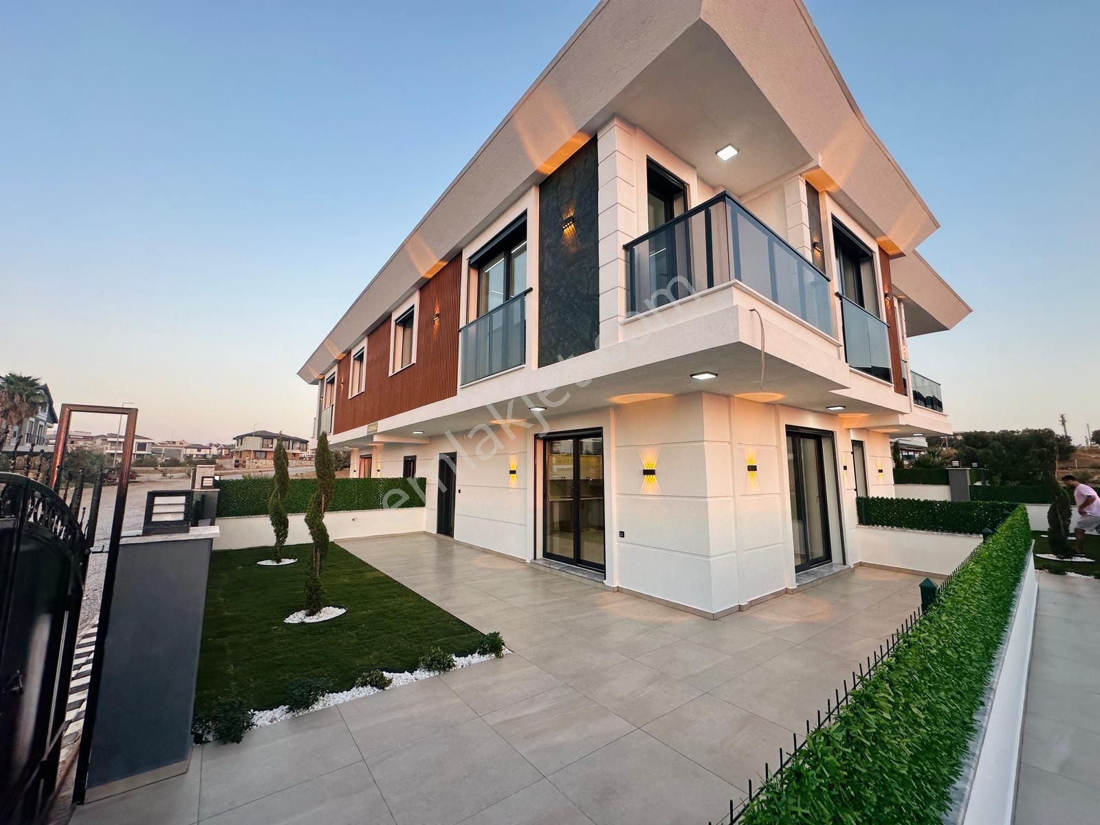 🏡 Didim Hisar Mahallesinde Müstakil Havuzlu,bahçeli Lüks 3+1 Satılık Villa - Görsel 16