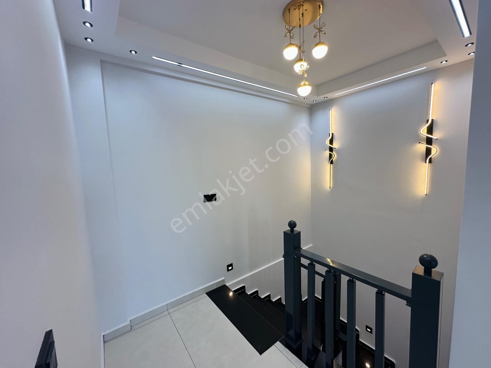 🏡 Didim Hisar Mahallesinde Müstakil Havuzlu,bahçeli Lüks 3+1 Satılık Villa - Görsel 12