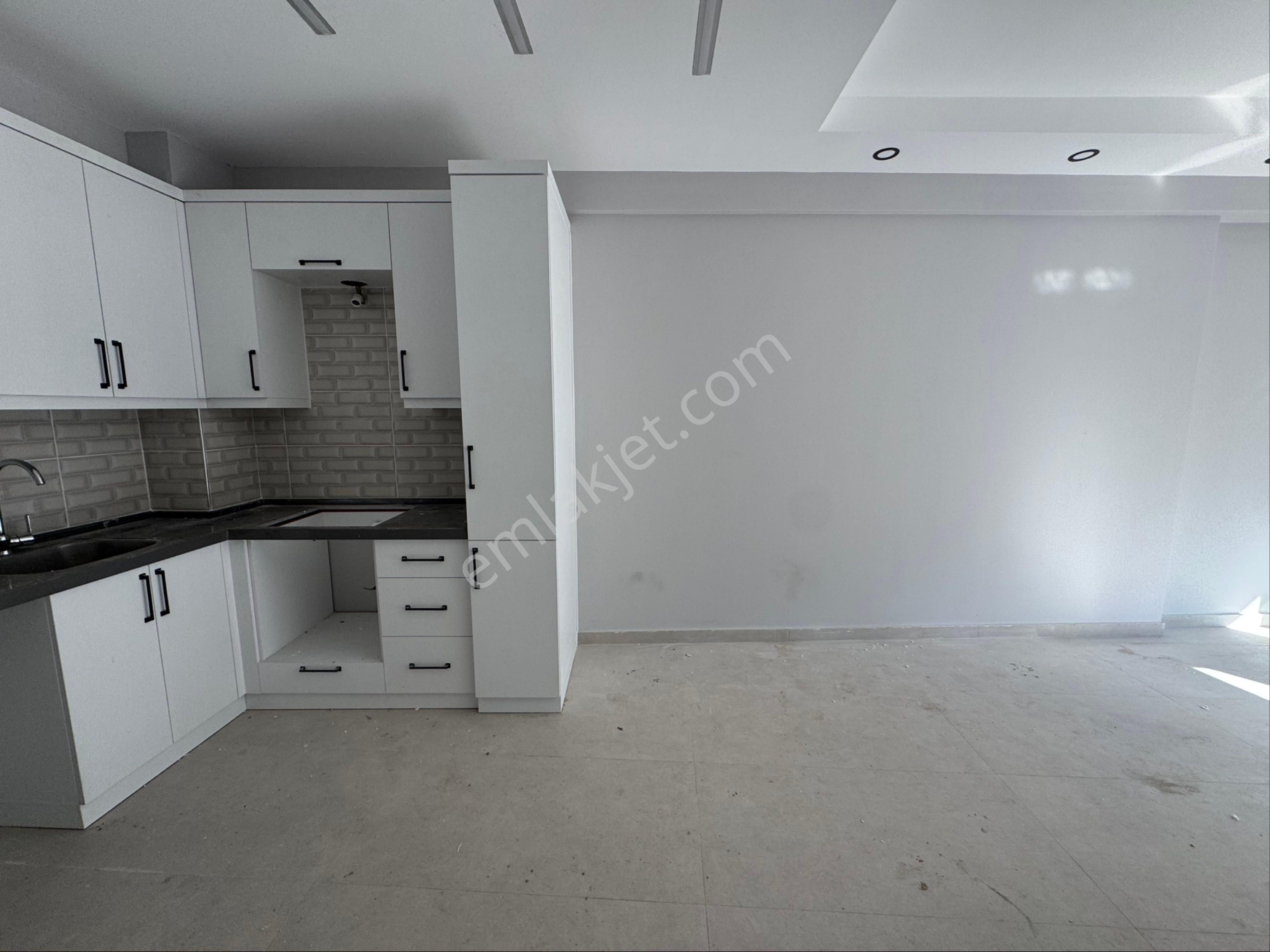 Kuşadası Güzelçamlı Merkezde Satılık 1+1 Sıfır Daire - Görsel 35