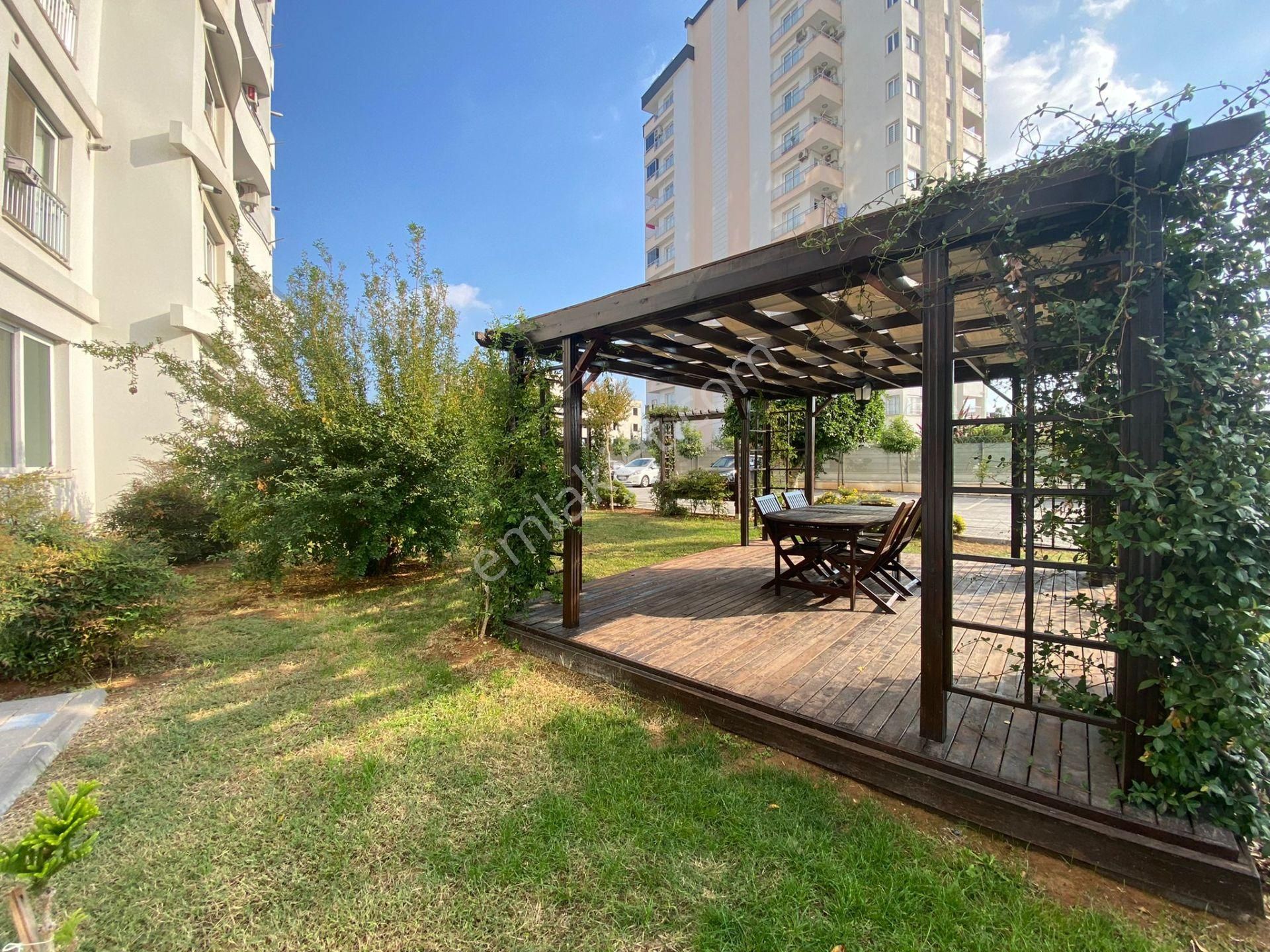 İzzet Begoviç Bulvarı 3+2 Bahçe Dubleksi Eşyalı Kiralık Daire - Görsel 33