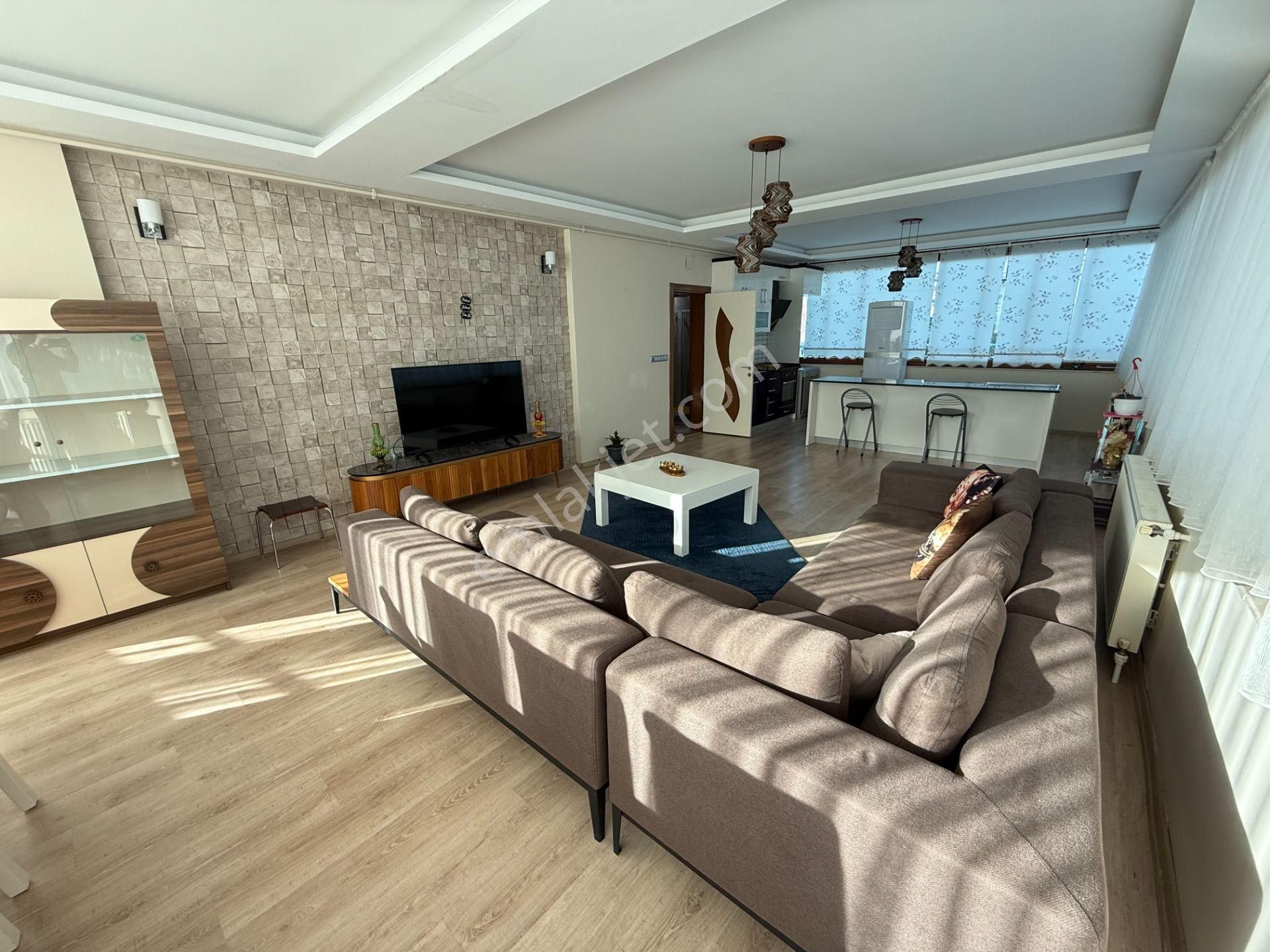 İzzet Begoviç Bulvarı 3+2 Bahçe Dubleksi Eşyalı Kiralık Daire - Görsel 20