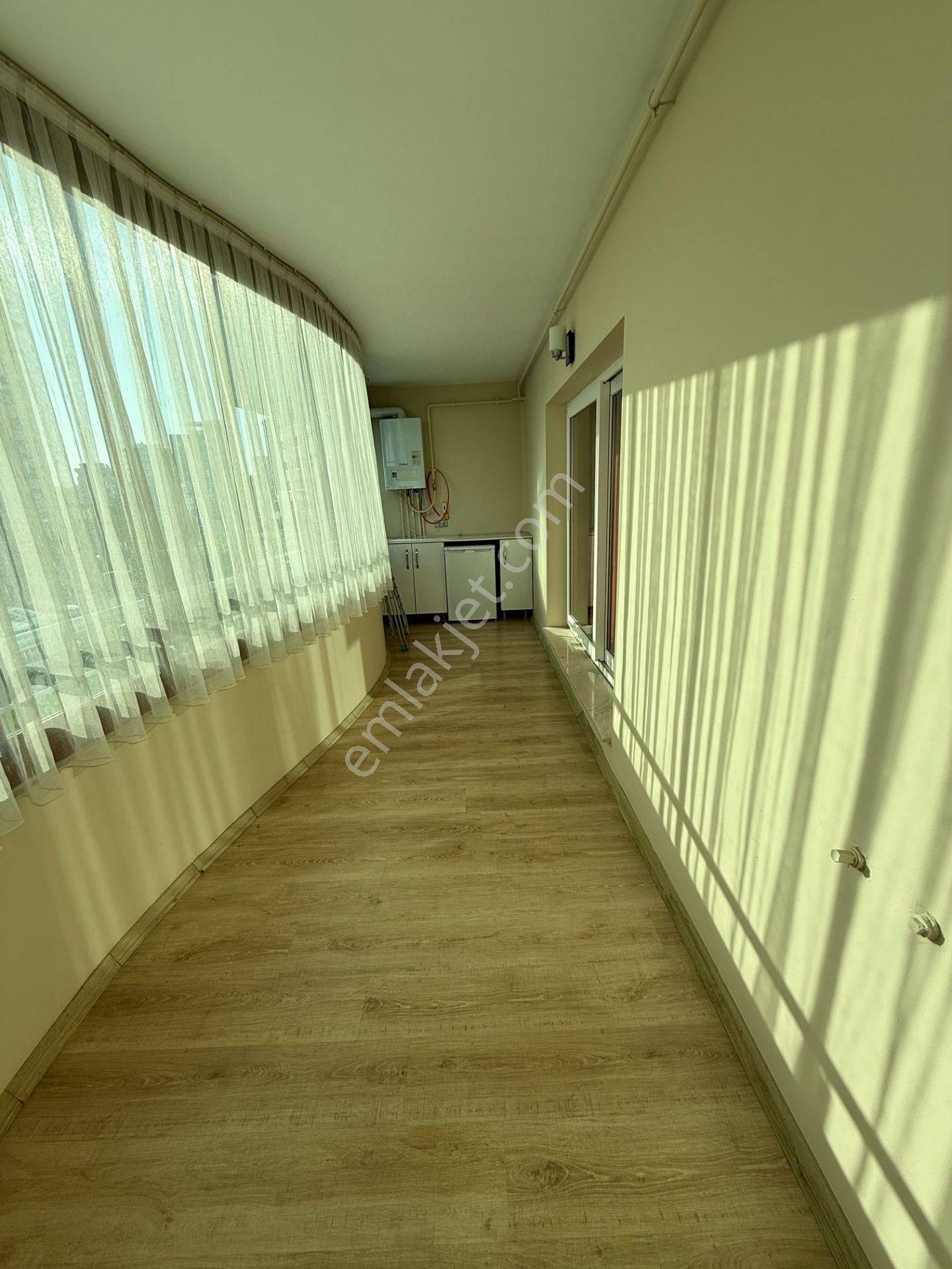 İzzet Begoviç Bulvarı 3+2 Bahçe Dubleksi Eşyalı Kiralık Daire - Görsel 25